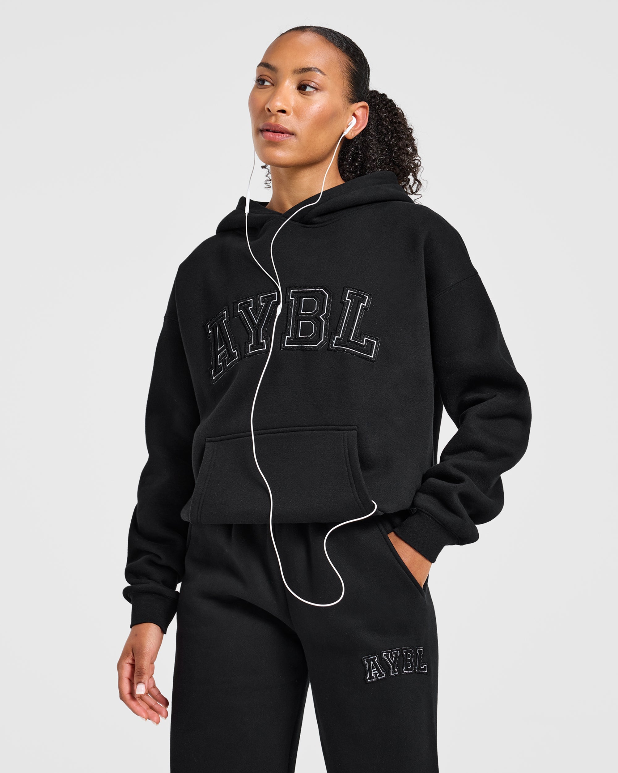 Varsity Applique Oversized Hoodie - Schwarz