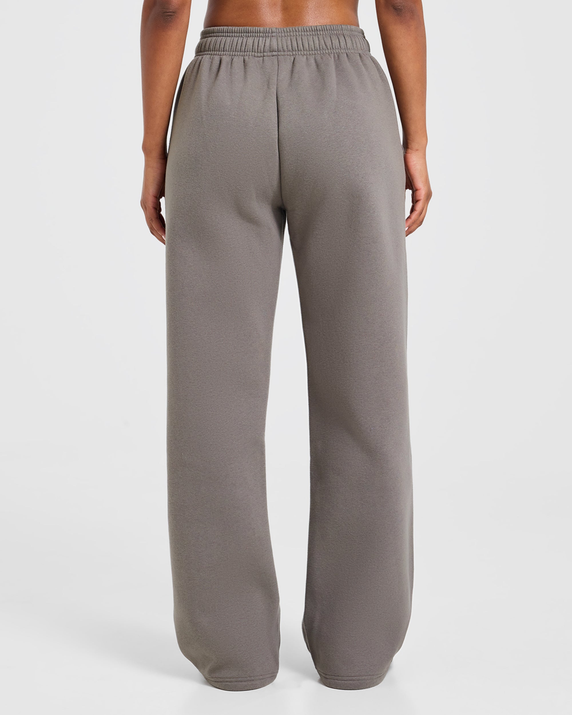 Varsity 2.0 Oversized Straight Leg Joggers - Slate Braun