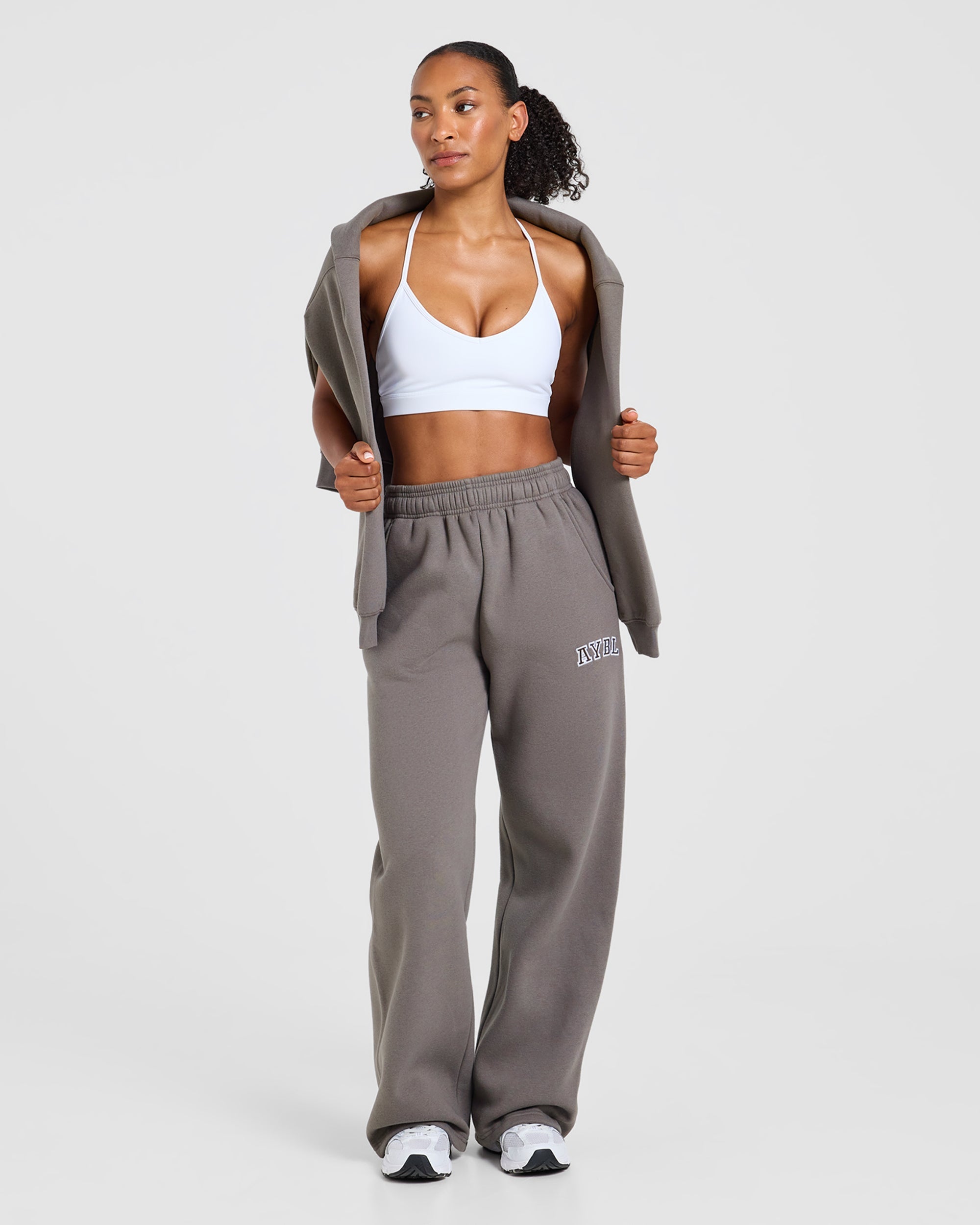 Varsity 2.0 Oversized Straight Leg Joggers - Slate Braun