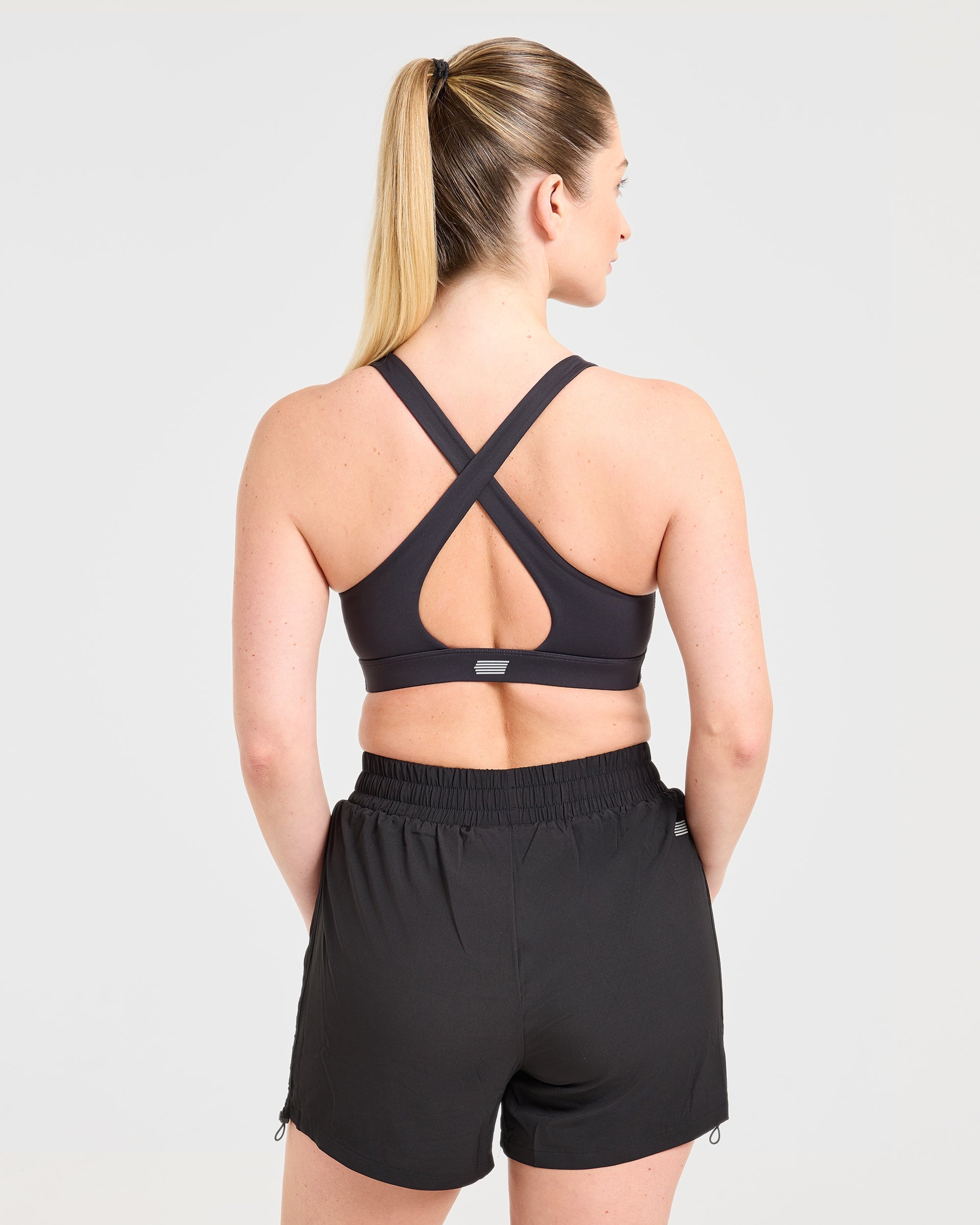 Run Cross Back Sports Bra - Schwarz