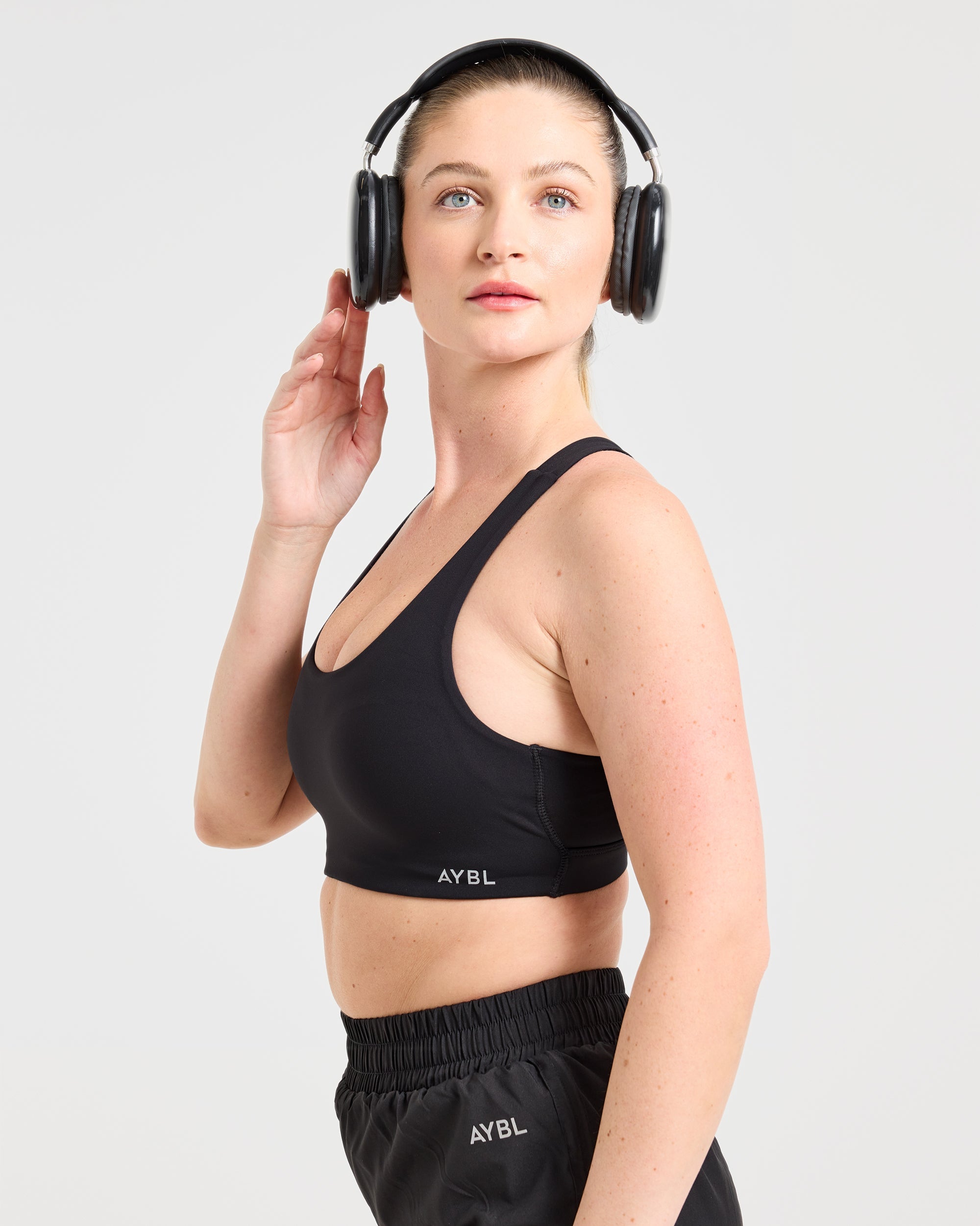Run Cross Back Sports Bra - Schwarz