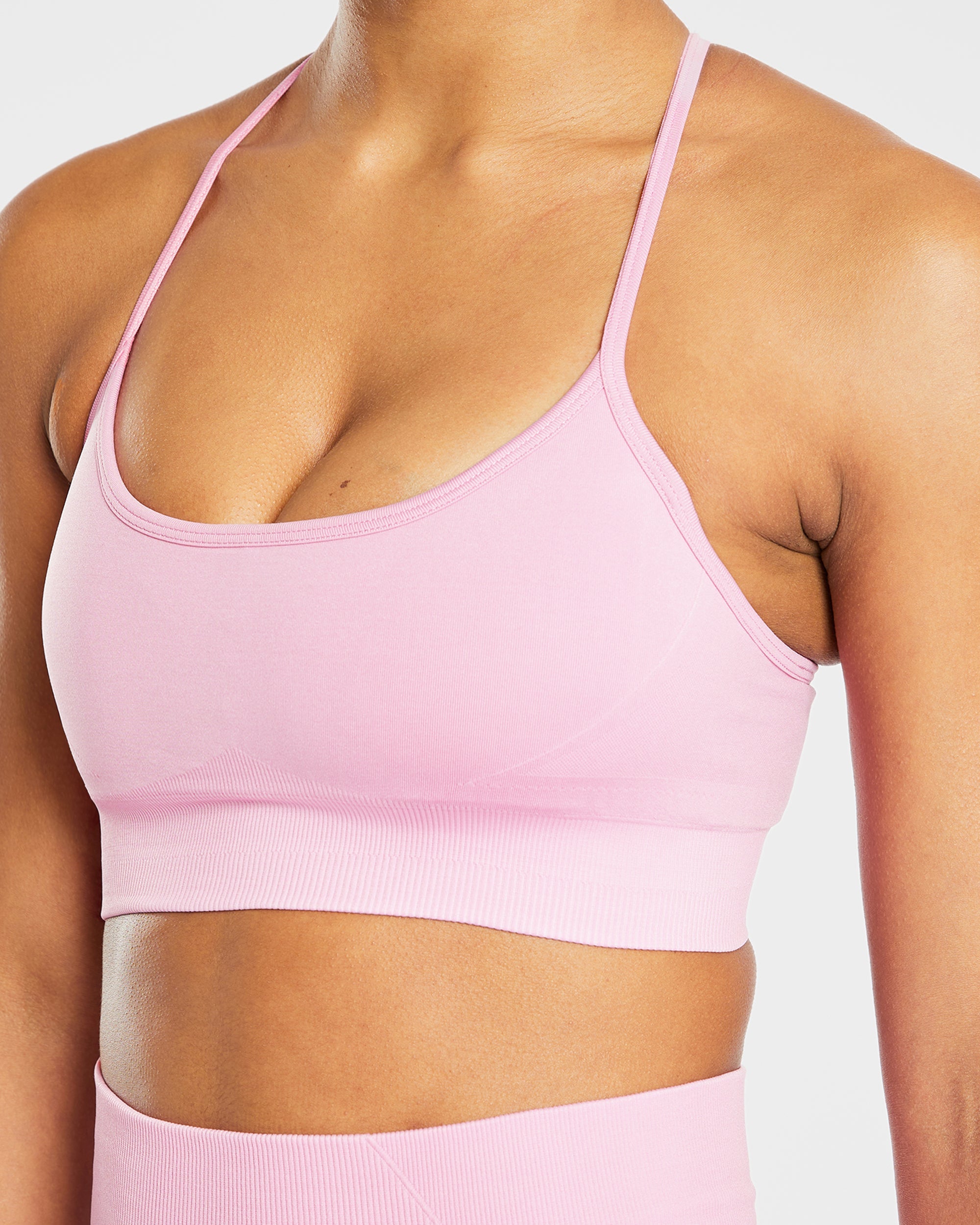 Empower Seamless Sports Bra - Baby Rosa