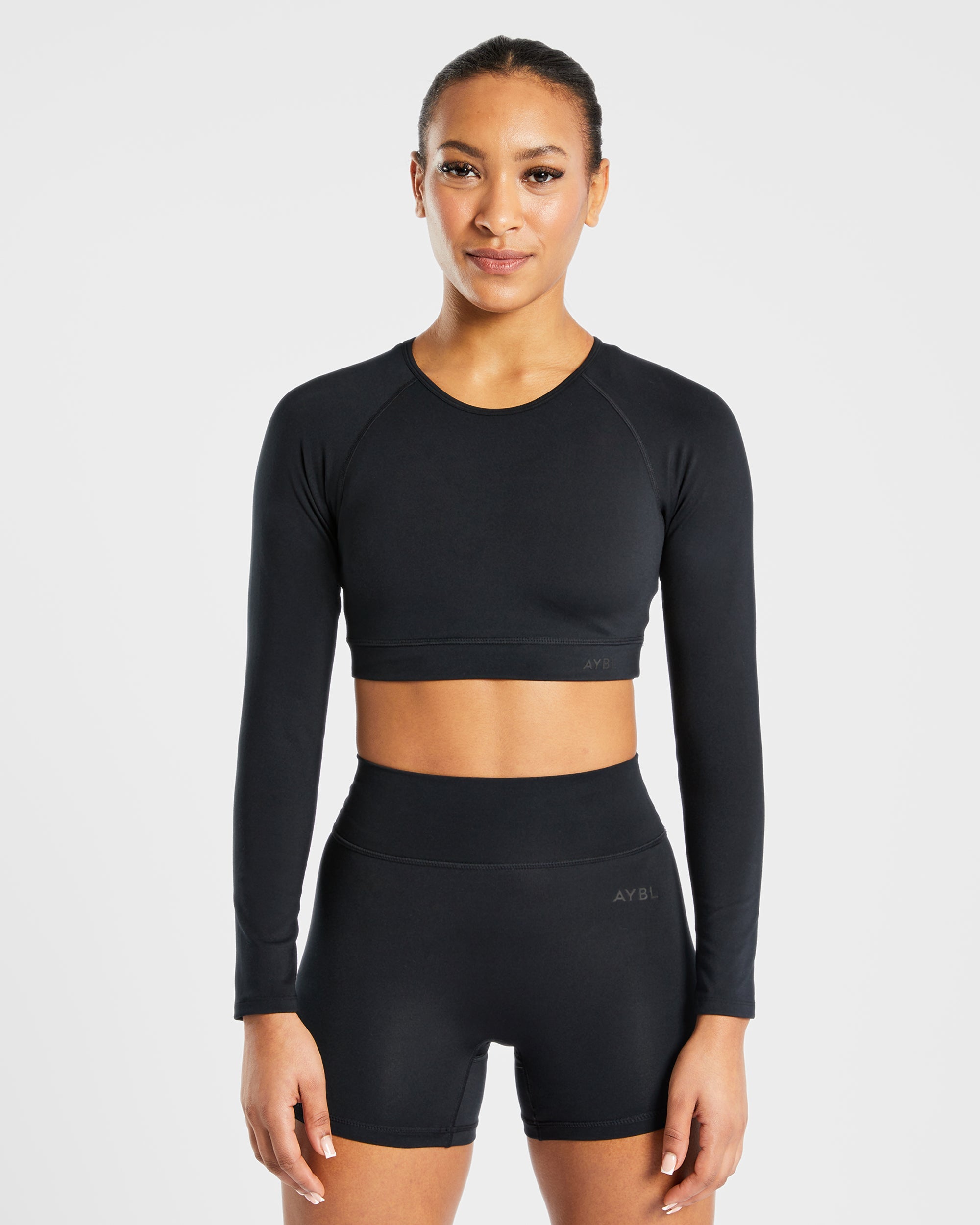 Staple Long Sleeve Crop Top - Schwarz