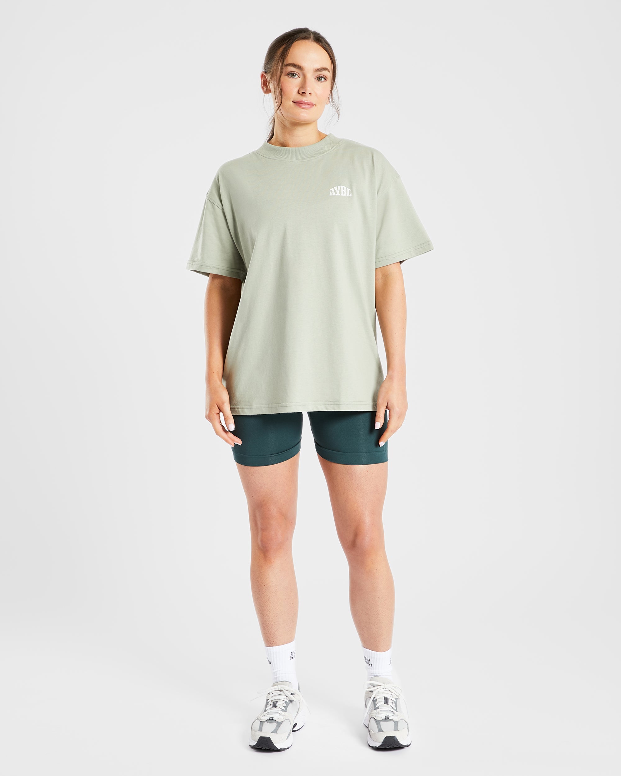 Mind Over Matter Oversized T Shirt - Grün