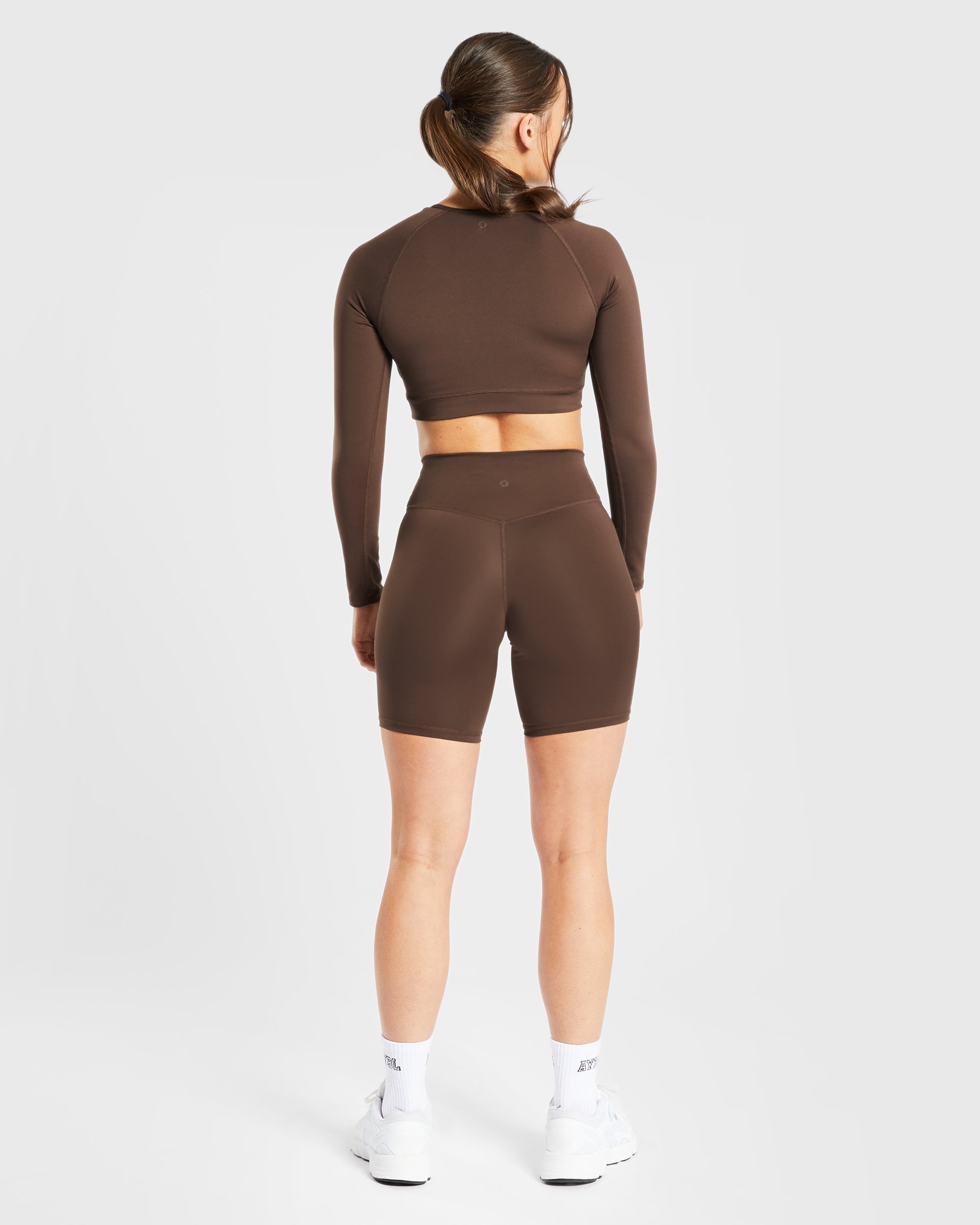 Staple Long Sleeve Crop Top - Braun