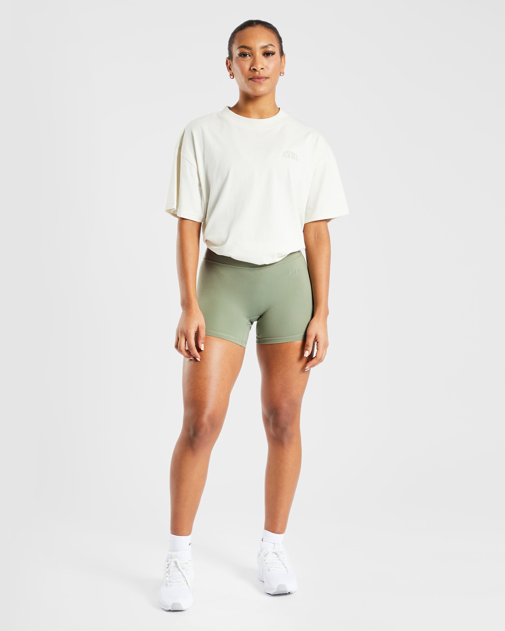 Staple Shorts - Olive Grün