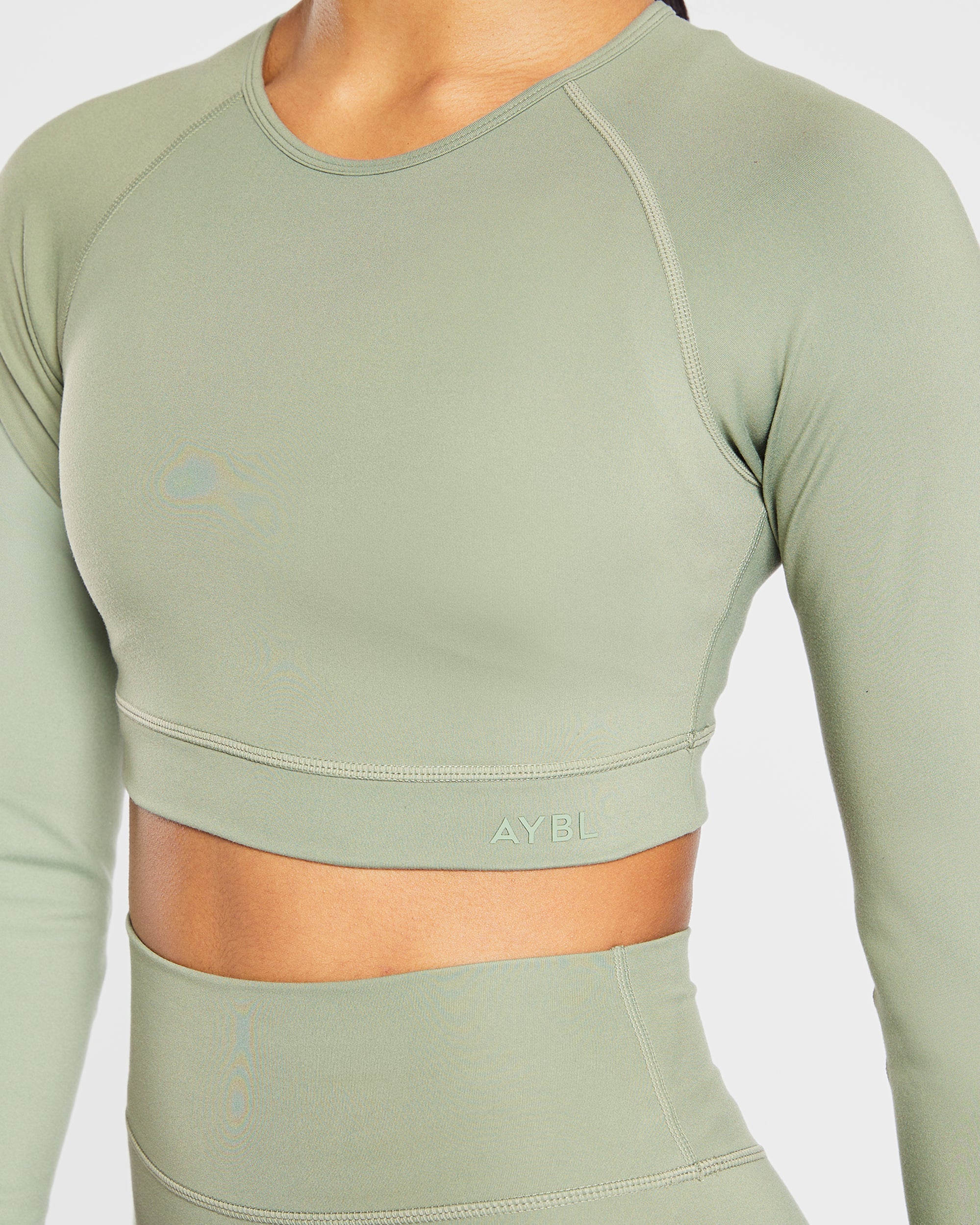 Staple Long Sleeve Crop Top - Olive Grün