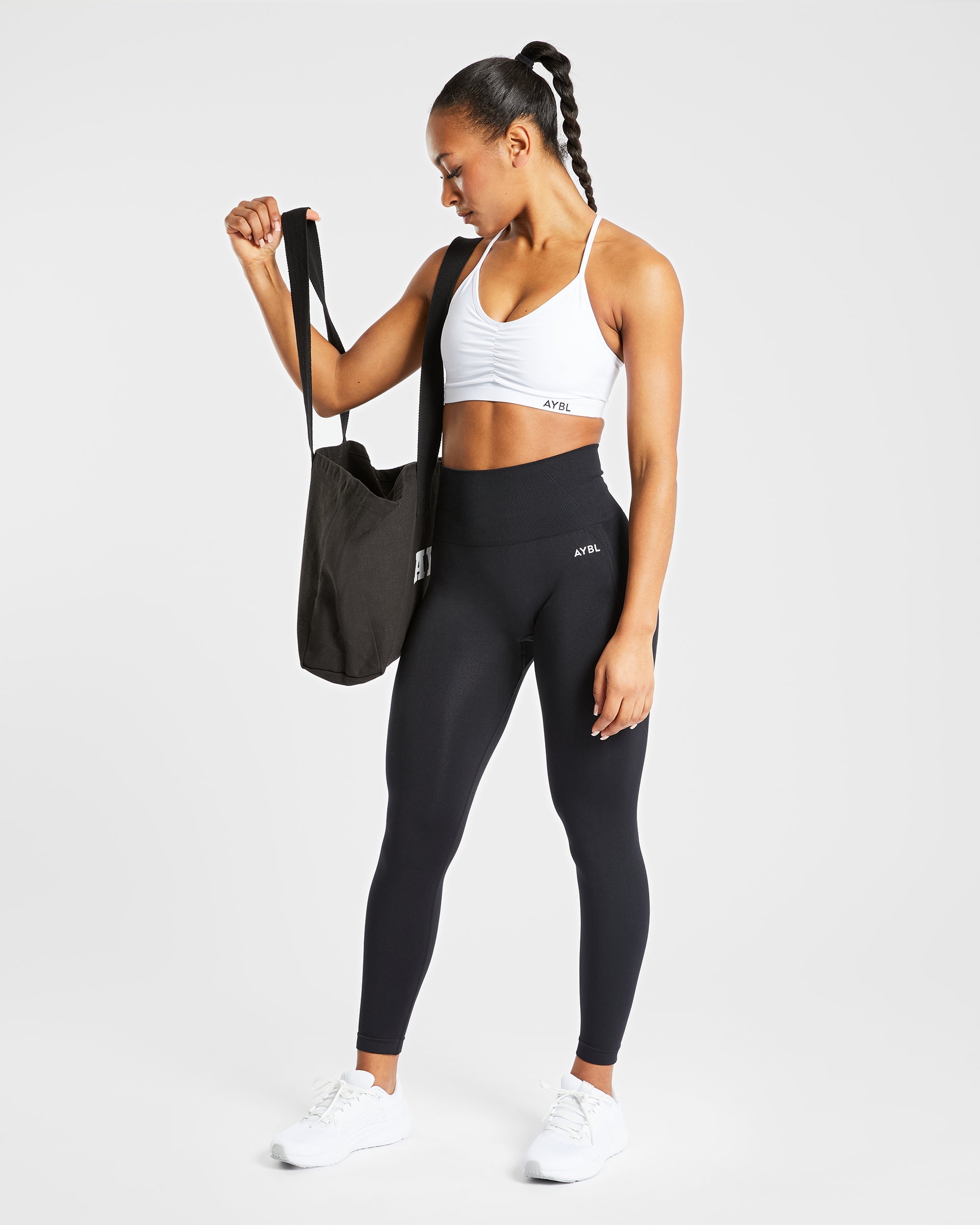 Essential Ruched Sports Bra - Weiß