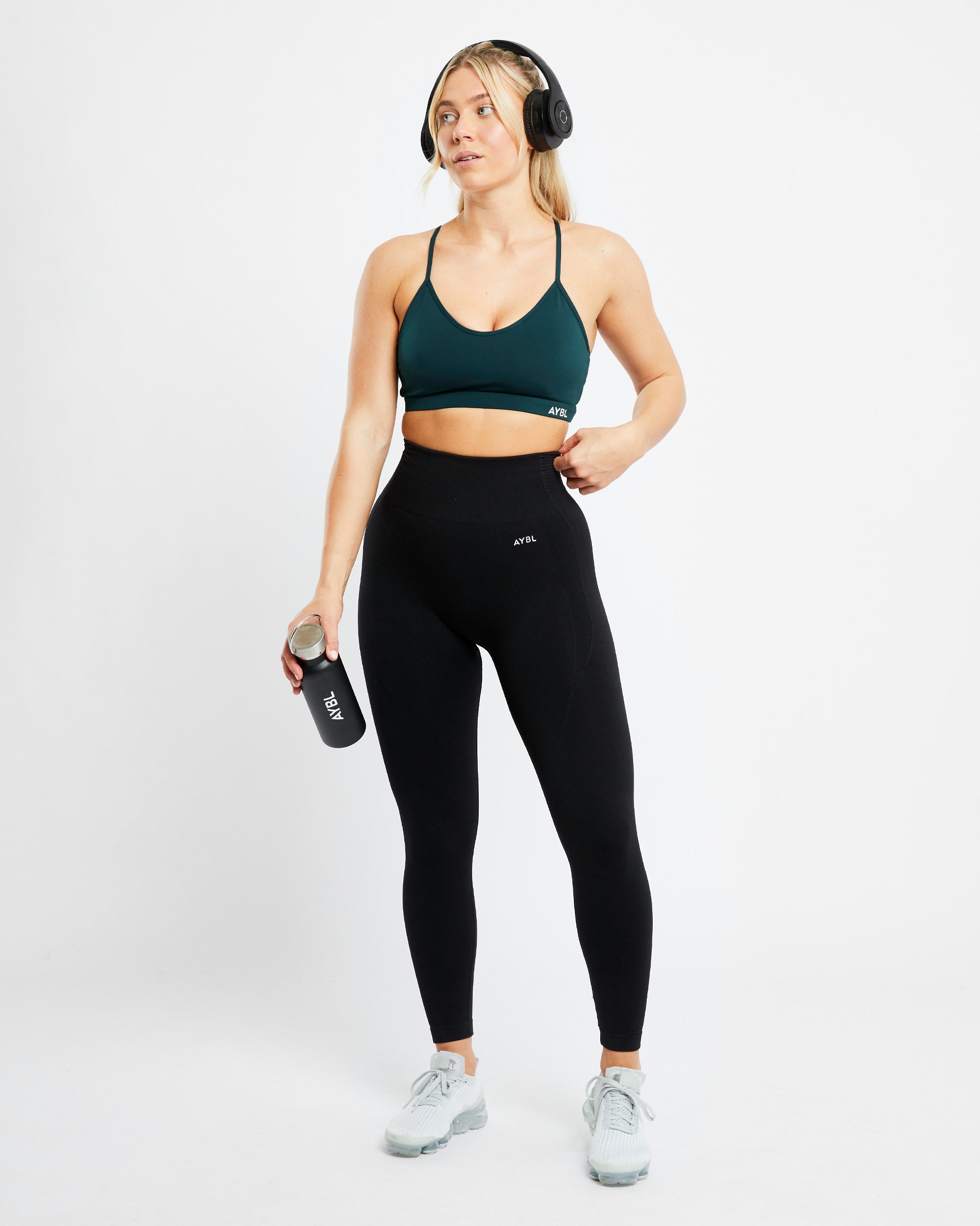 Essential V Neck Sports Bra - Forest Grün