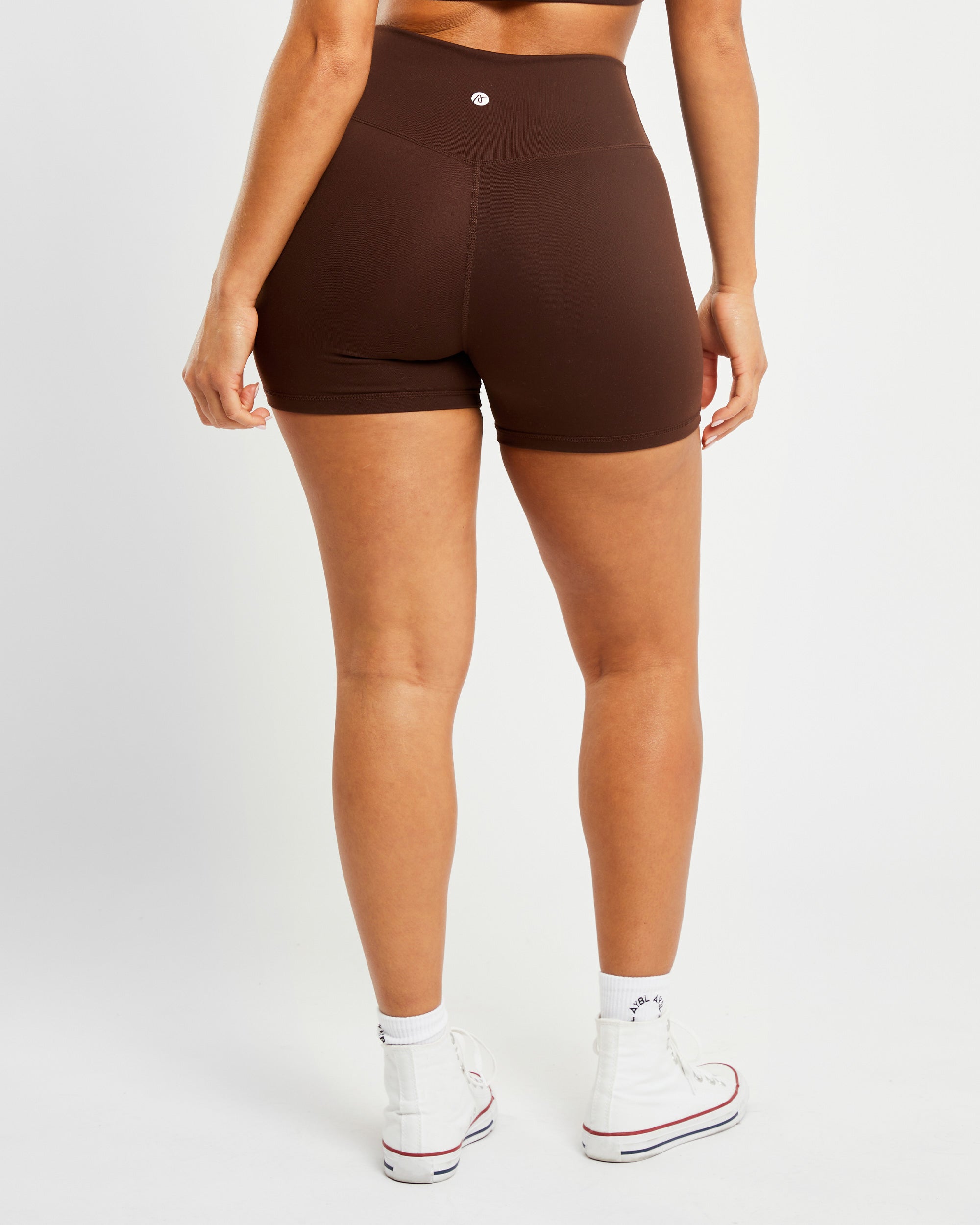 Core Shorts - Chocolate Braun