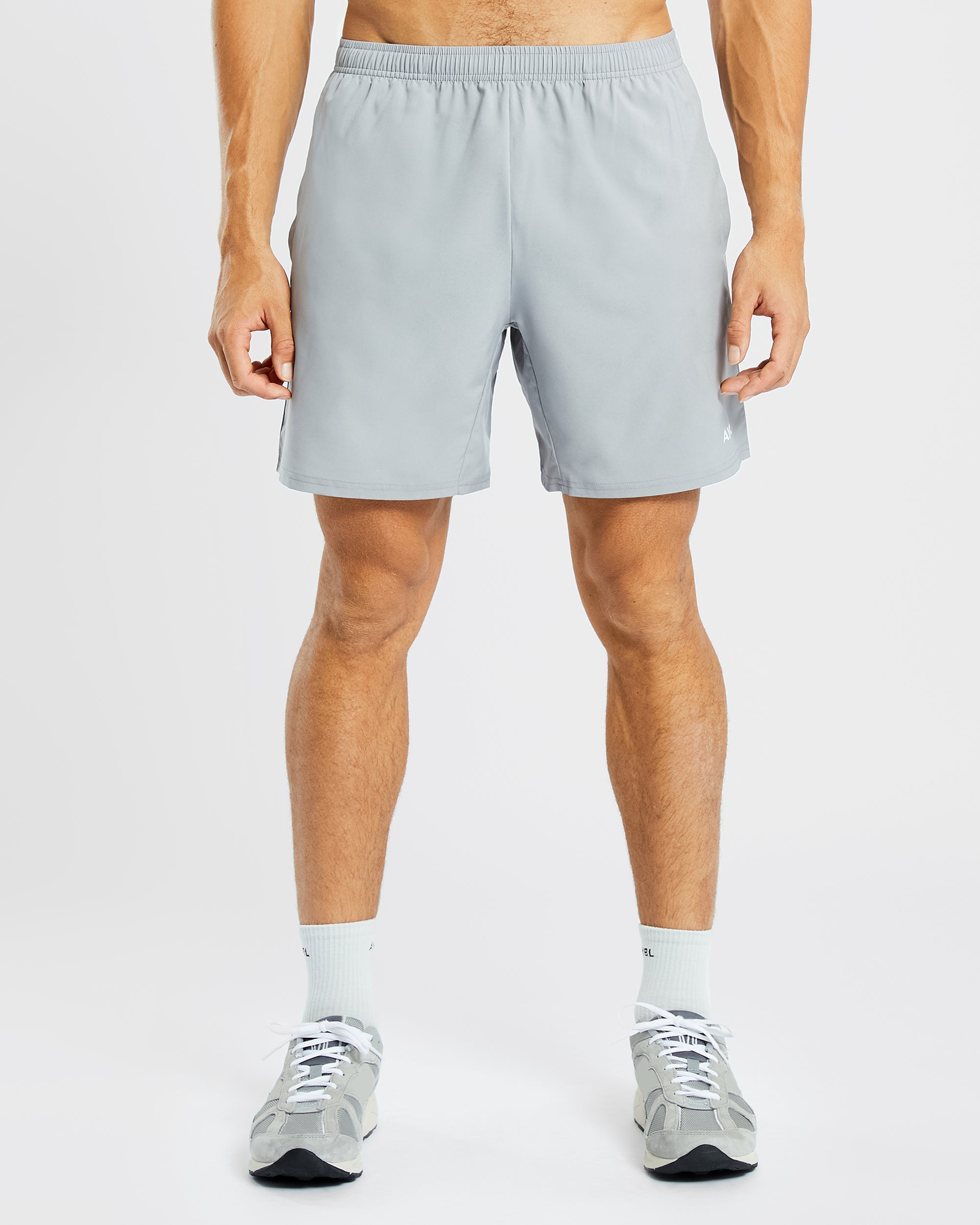 Core 7" Shorts - Grau