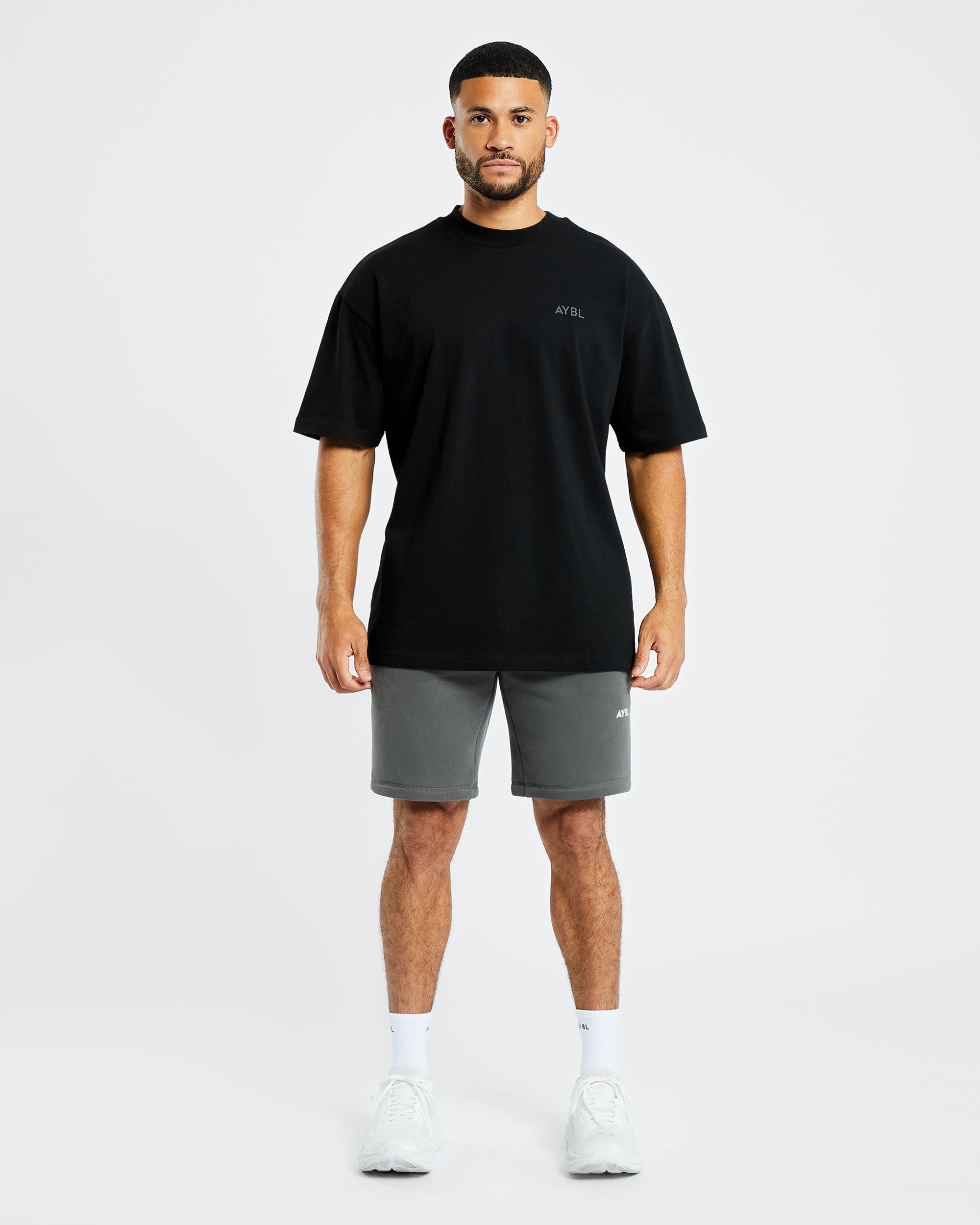 Essential Oversized T Shirt - Schwarz