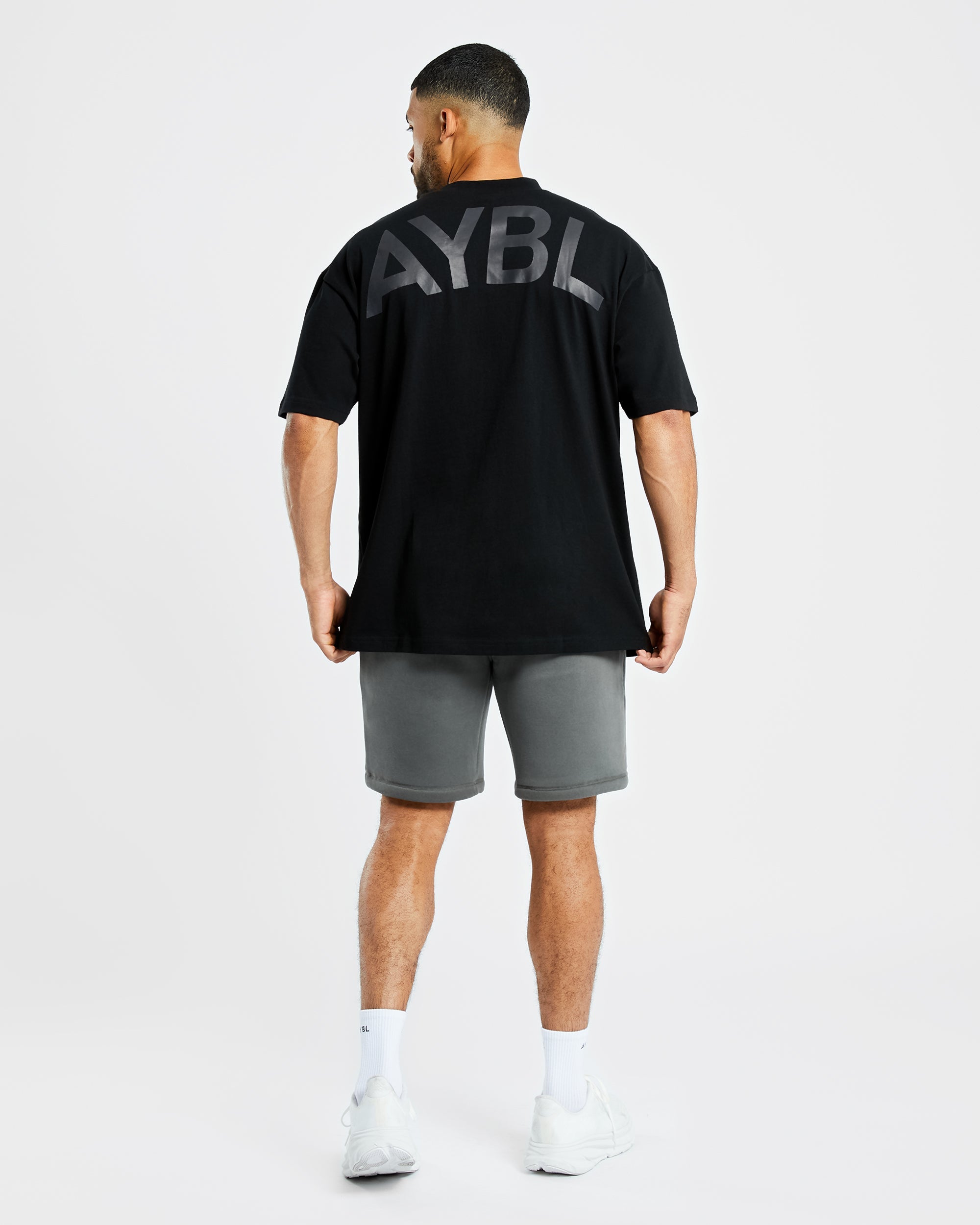 Essential Oversized T Shirt - Schwarz