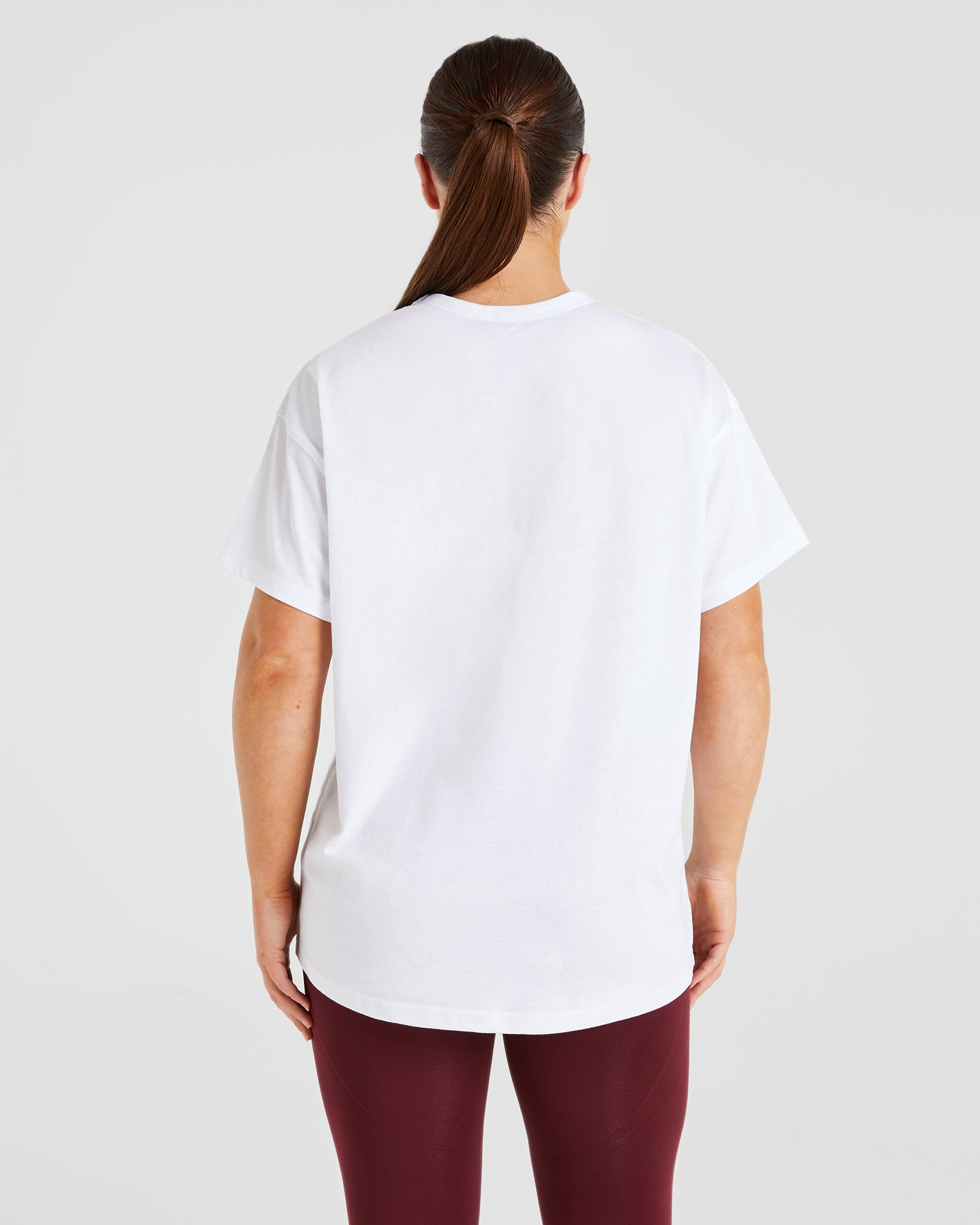 Athletics 18 Oversized T Shirt - Weiß