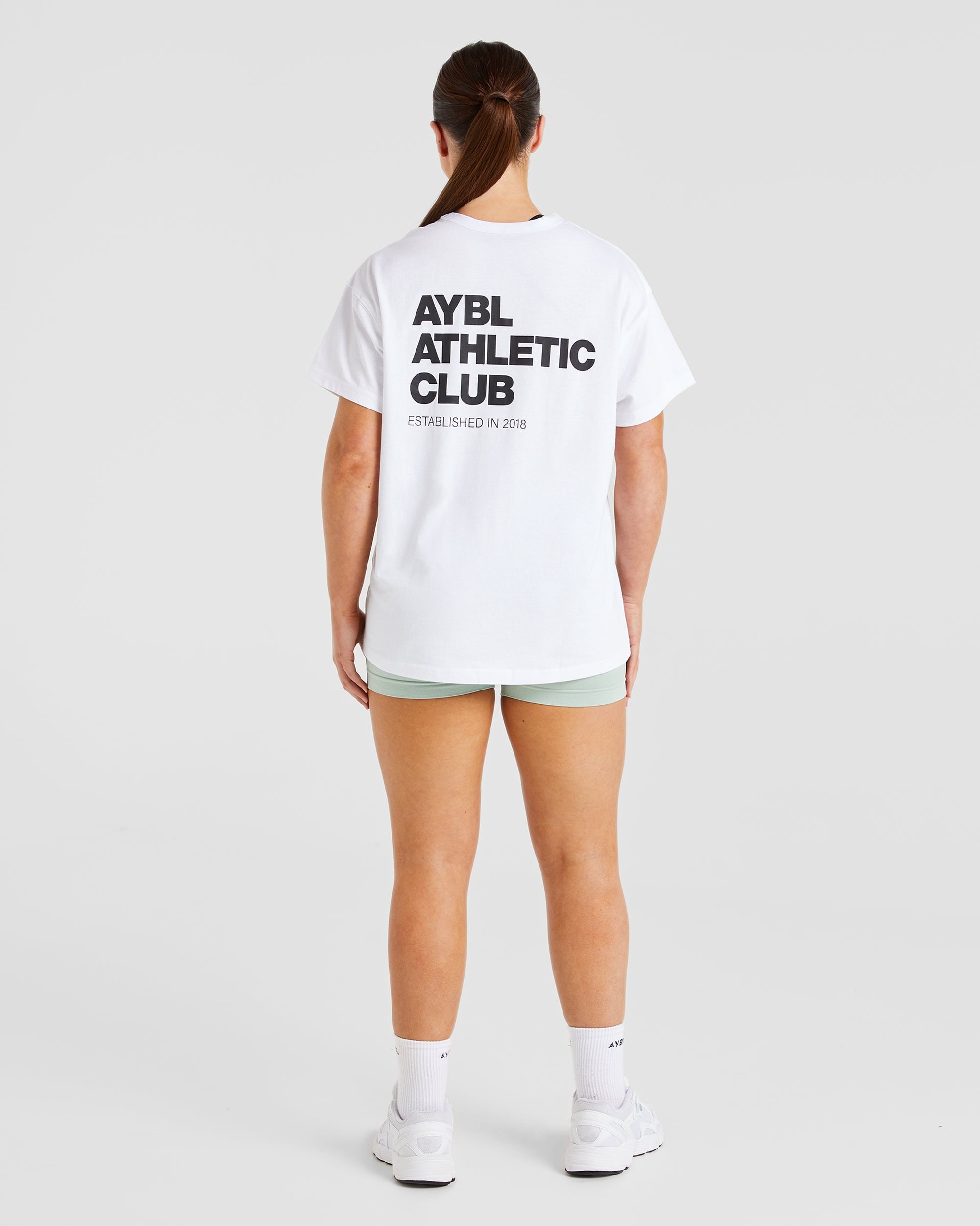 Athletics Club Oversized T Shirt - Weiß