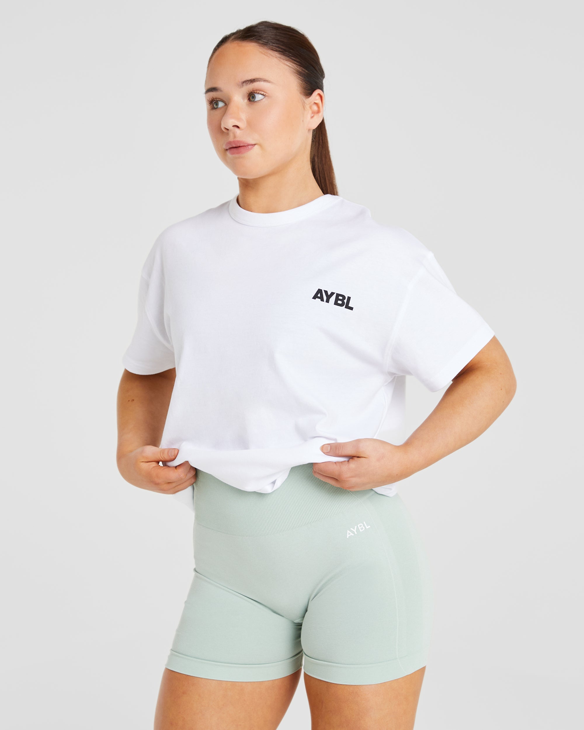 Athletics Club Oversized T Shirt - Weiß