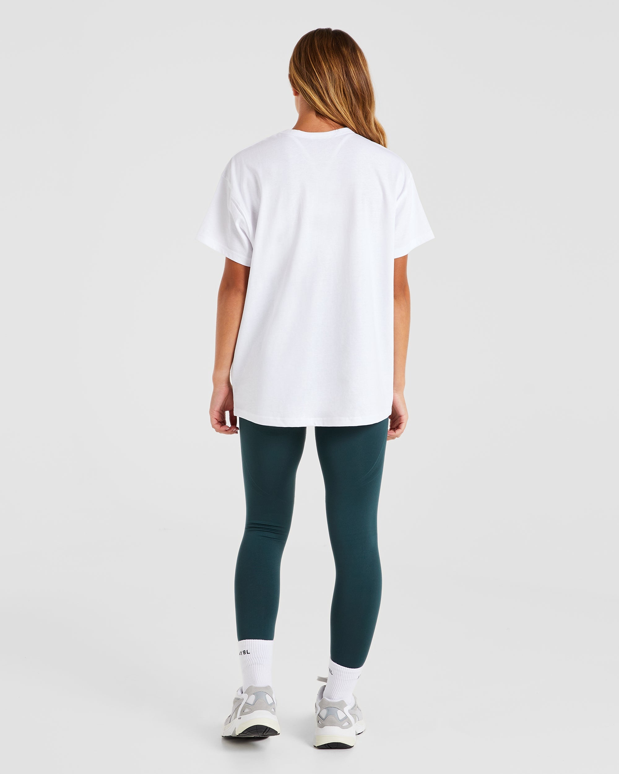 Athletics 18 Oversized T Shirt - Weiß/Dunkel Grün