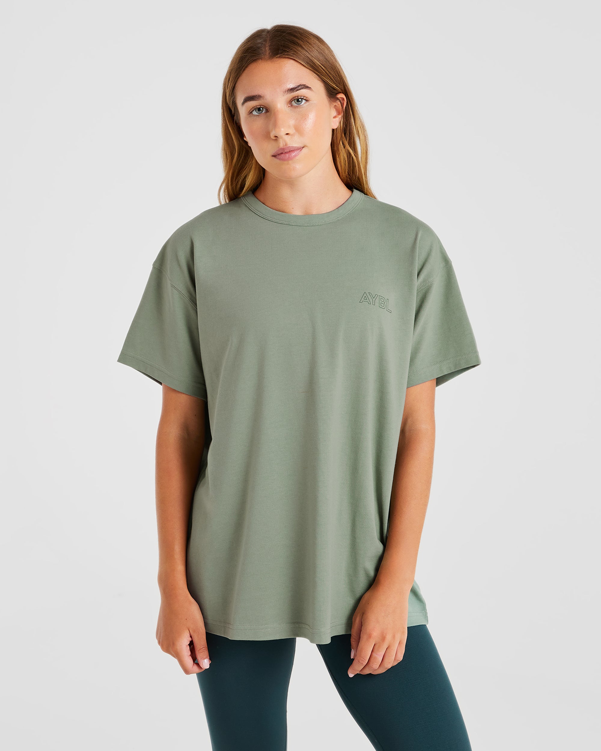 AYBL Athletics Oversized T Shirt - Grün