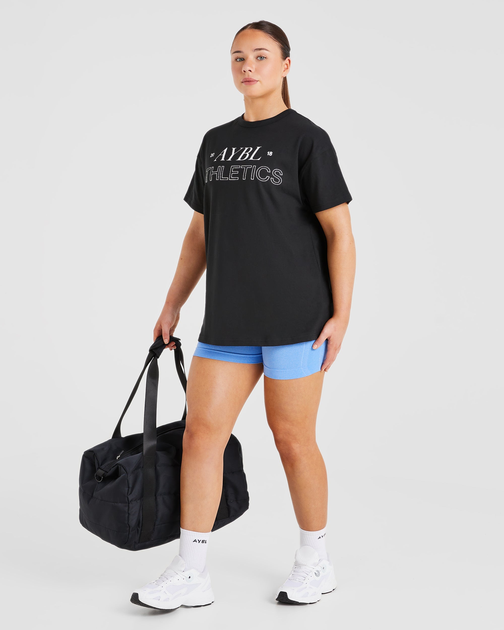 Athletics 18 Oversized T Shirt - Schwarz