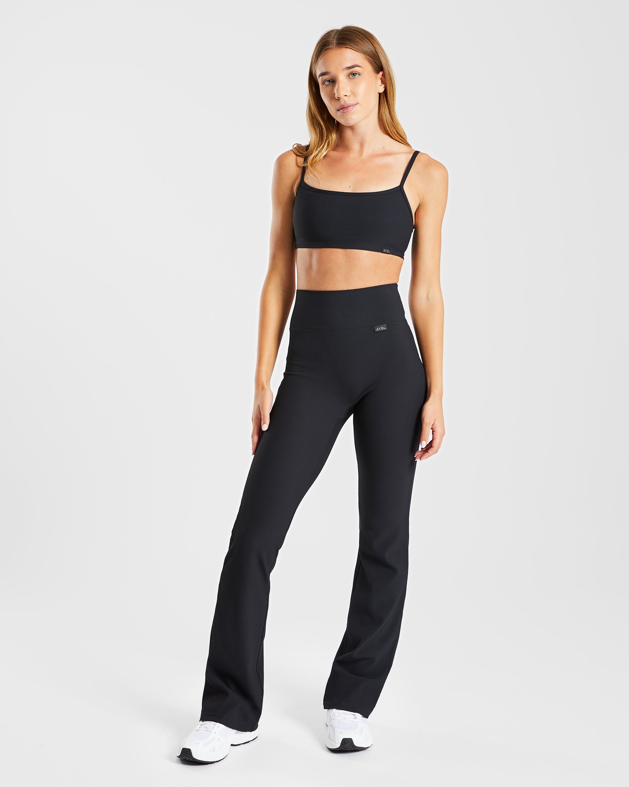 Sculpt Ribbed Flared Leggings - Schwarz