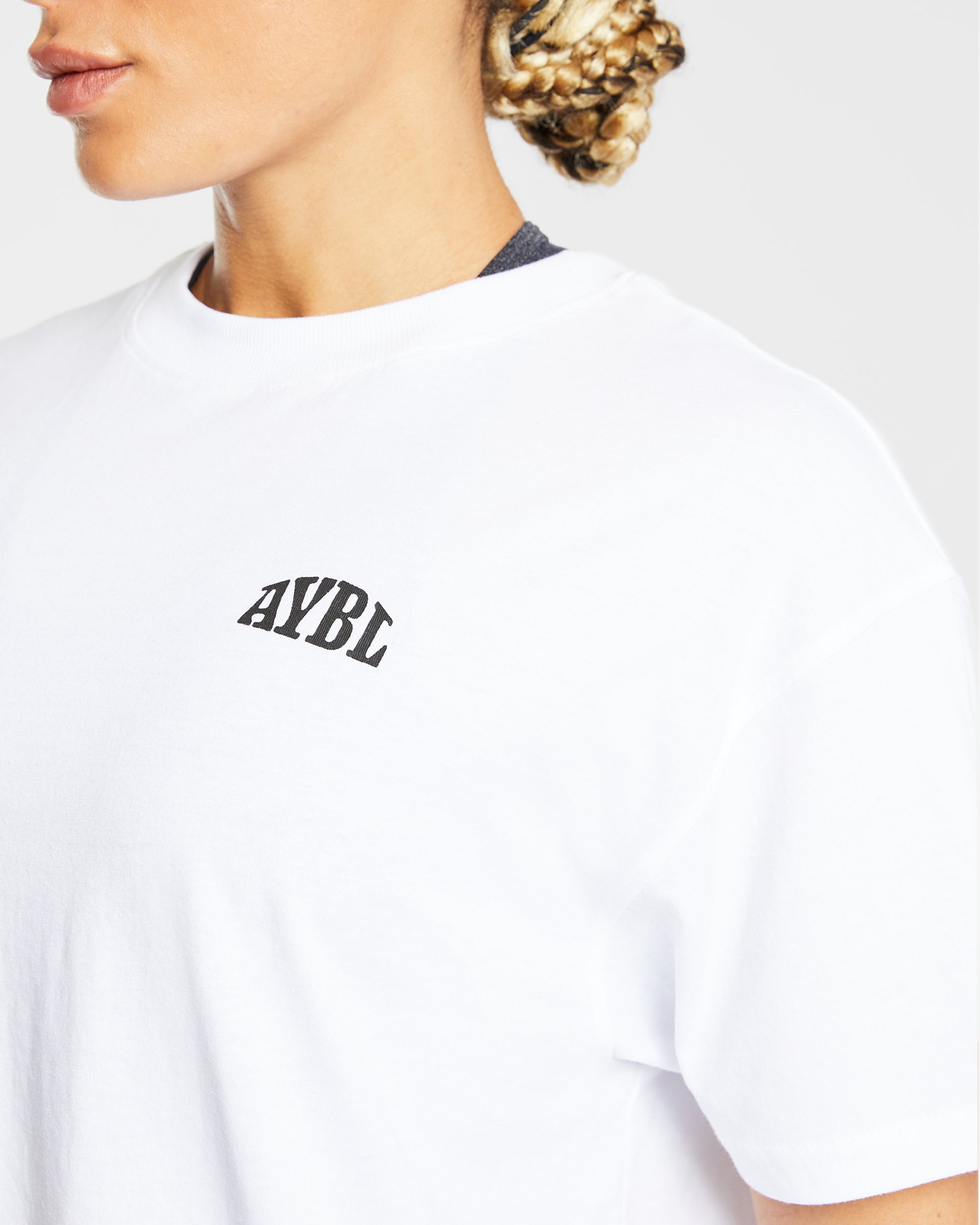 Believe Achieve Oversized T Shirt - Weiß