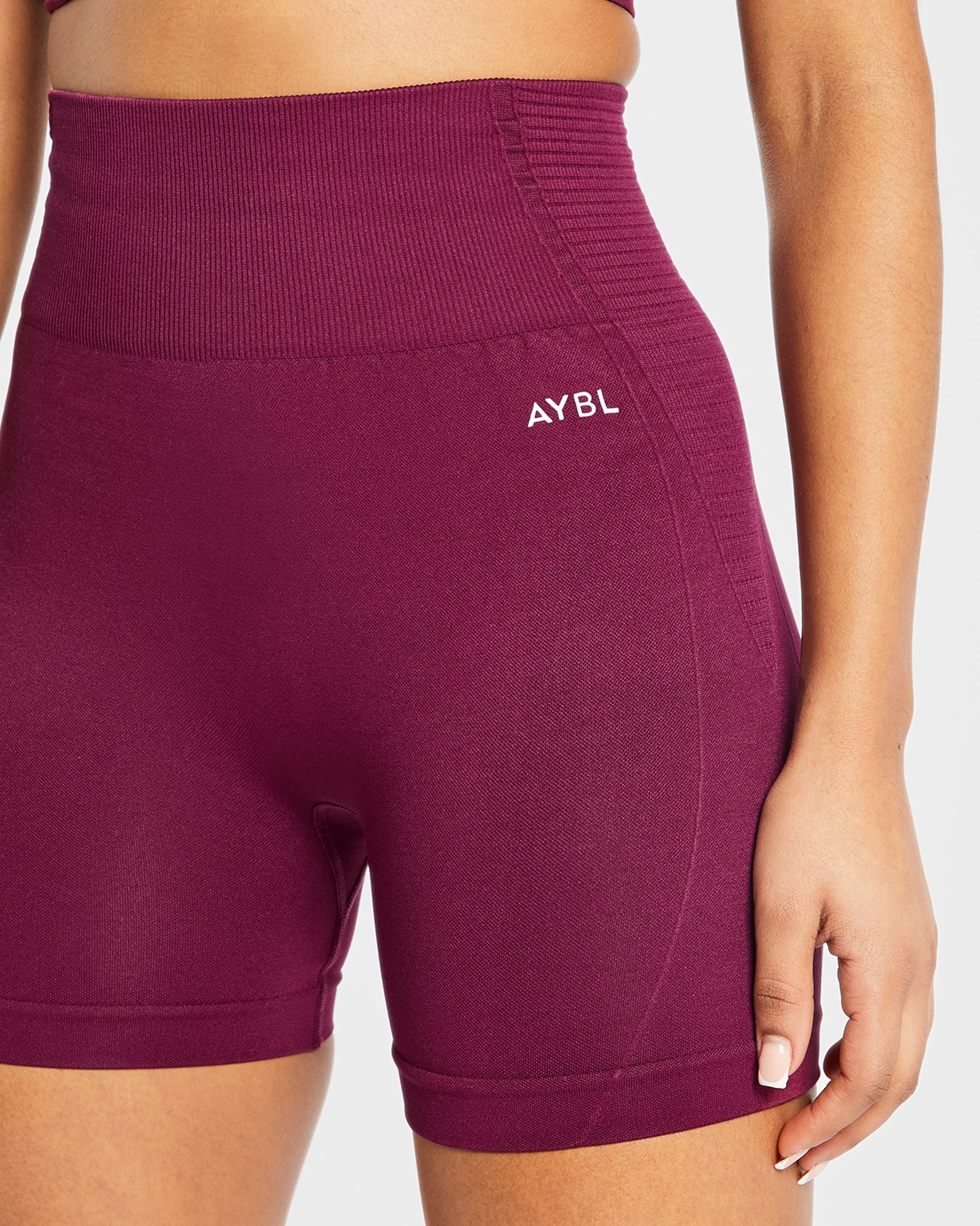 Balance V2 Seamless Shorts - Lila Wine