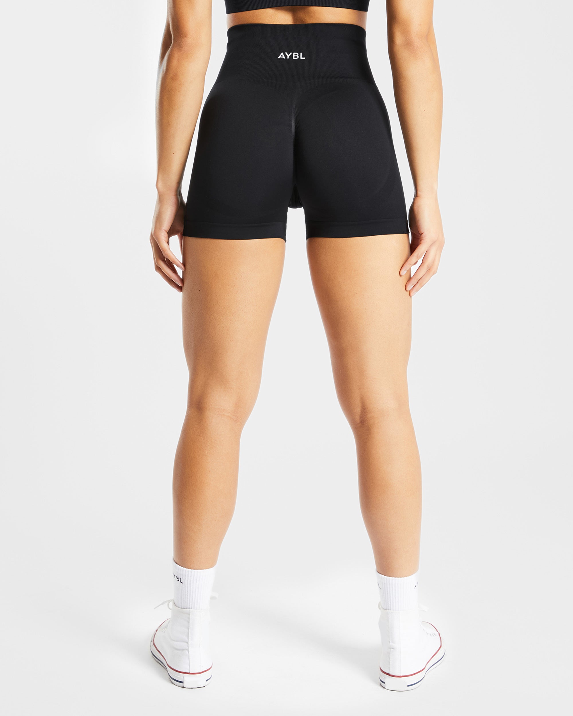 Empower Seamless Shorts - Schwarz