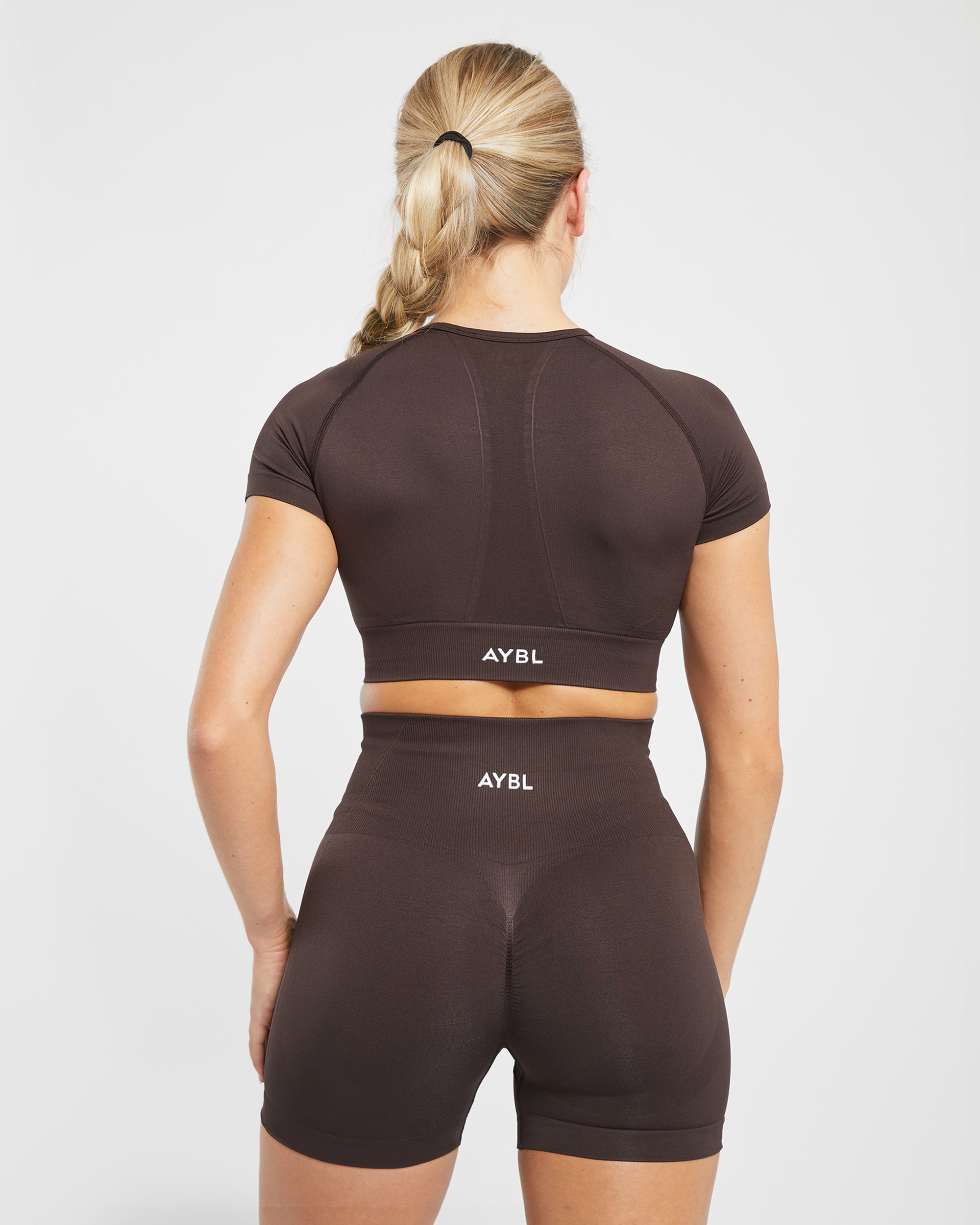 Empower Seamless Crop Top - Cocoa Braun