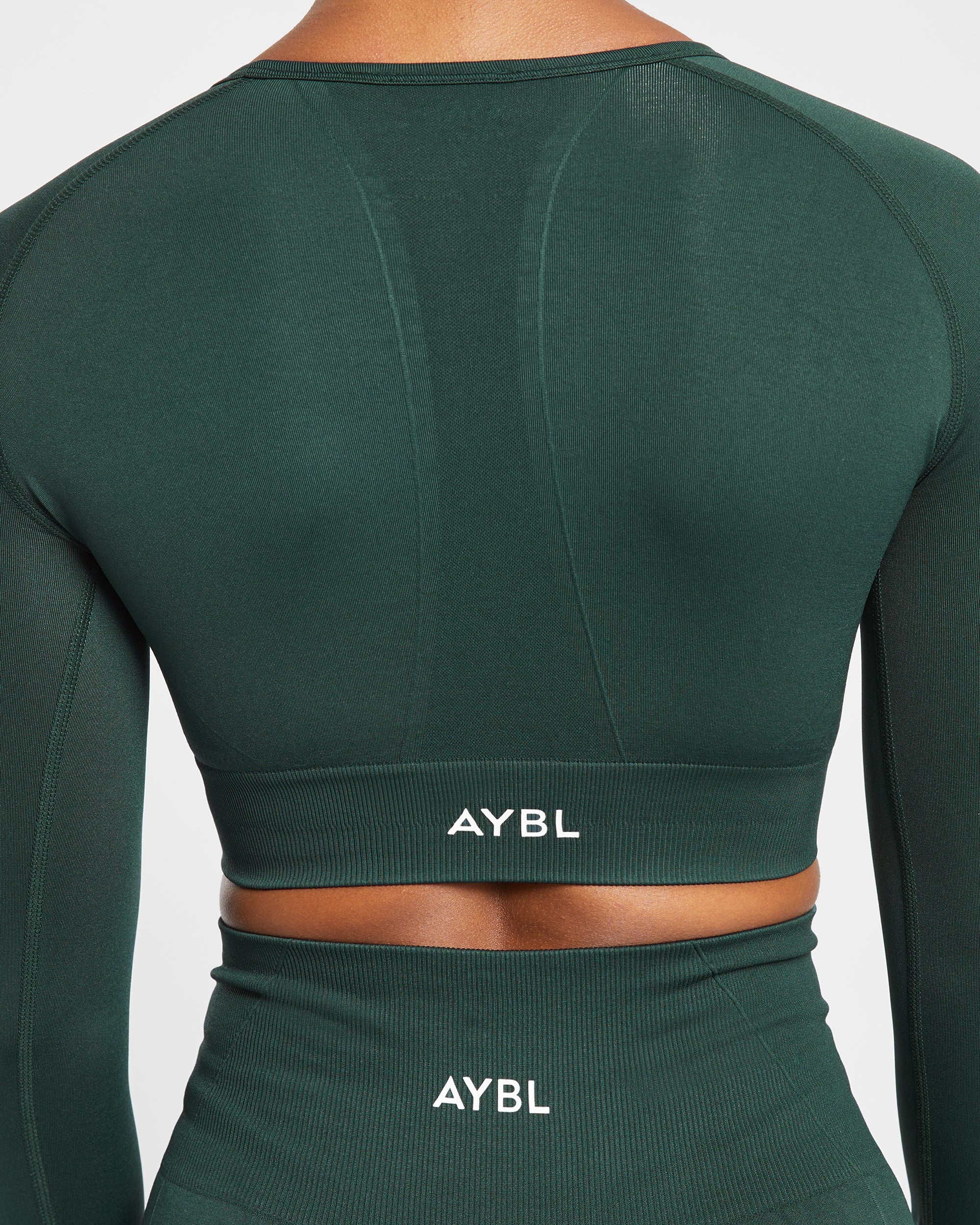 Empower Seamless Long Sleeve Crop Top - Dark Grün