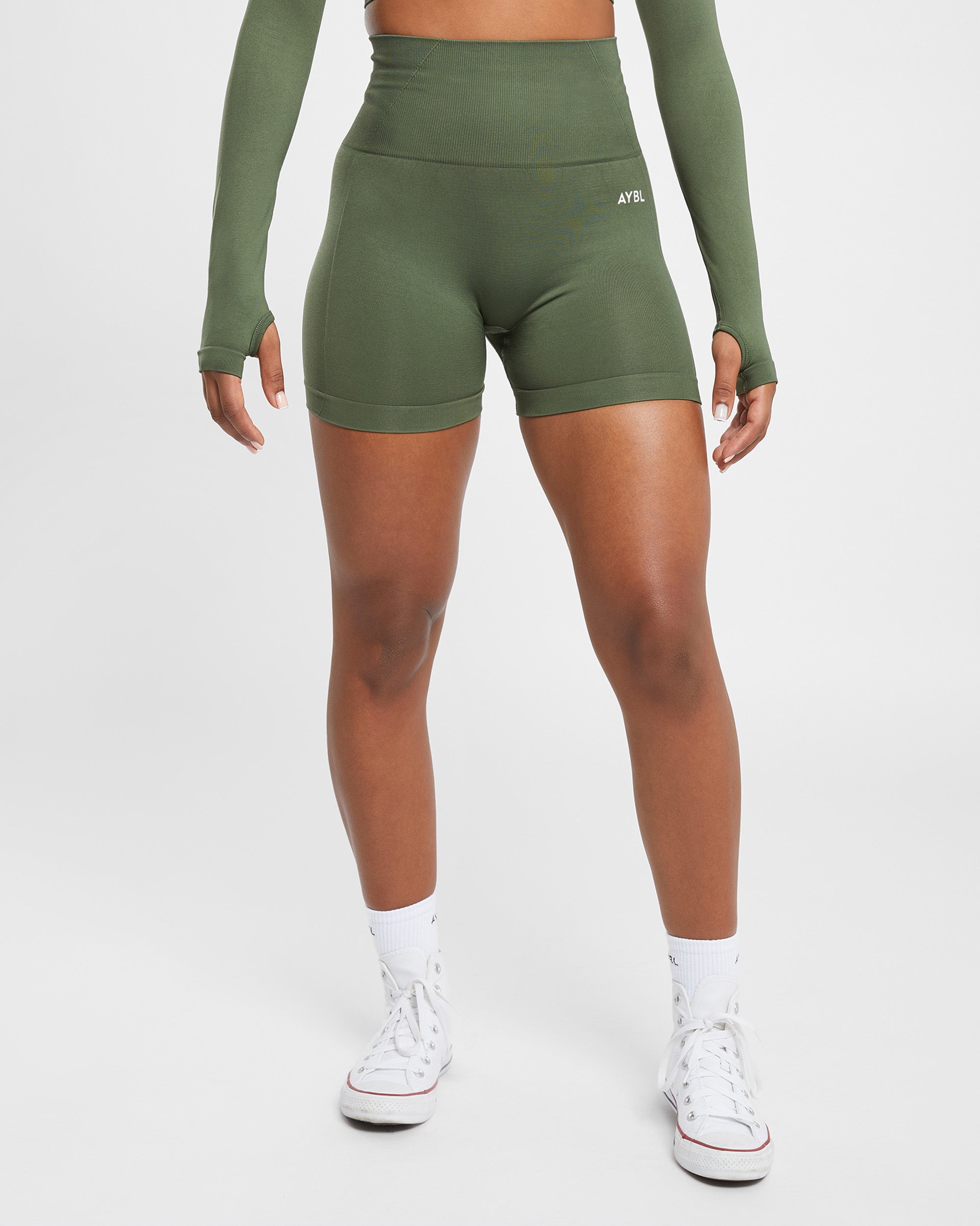 Empower Seamless Shorts - Khaki Grün