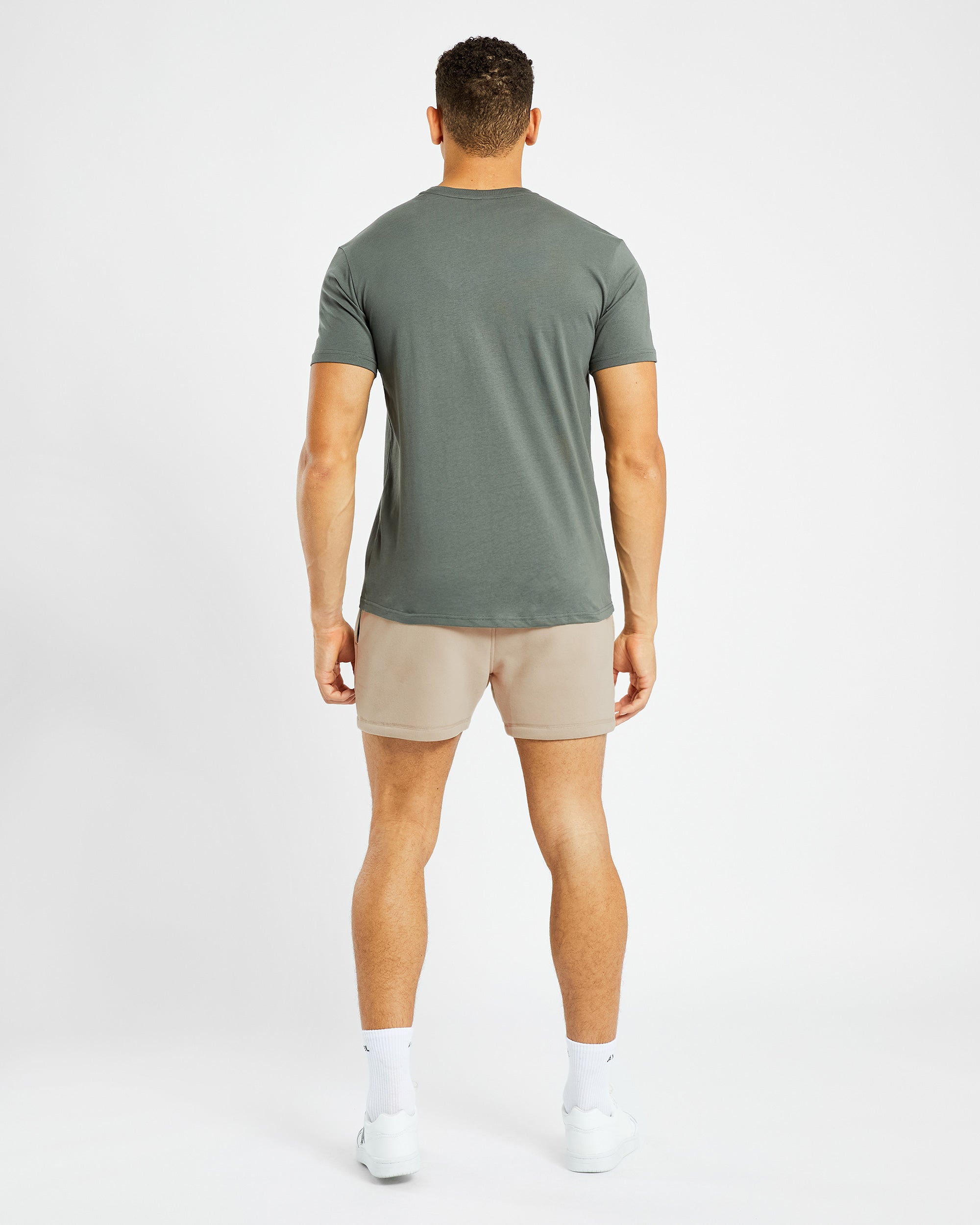 Essential T Shirt - Muted Grün