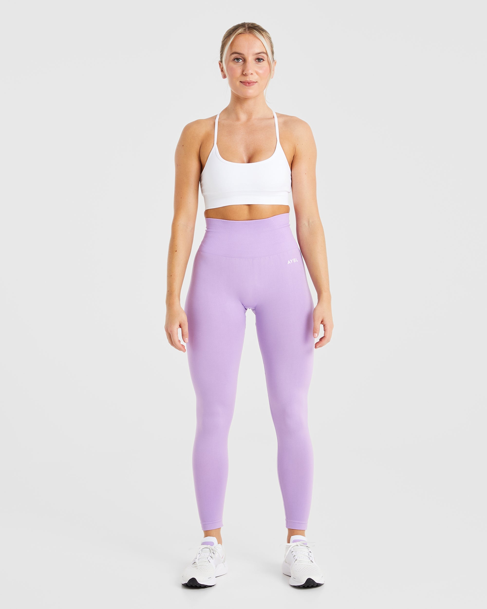 Empower Seamless Sports Bra - Weiß