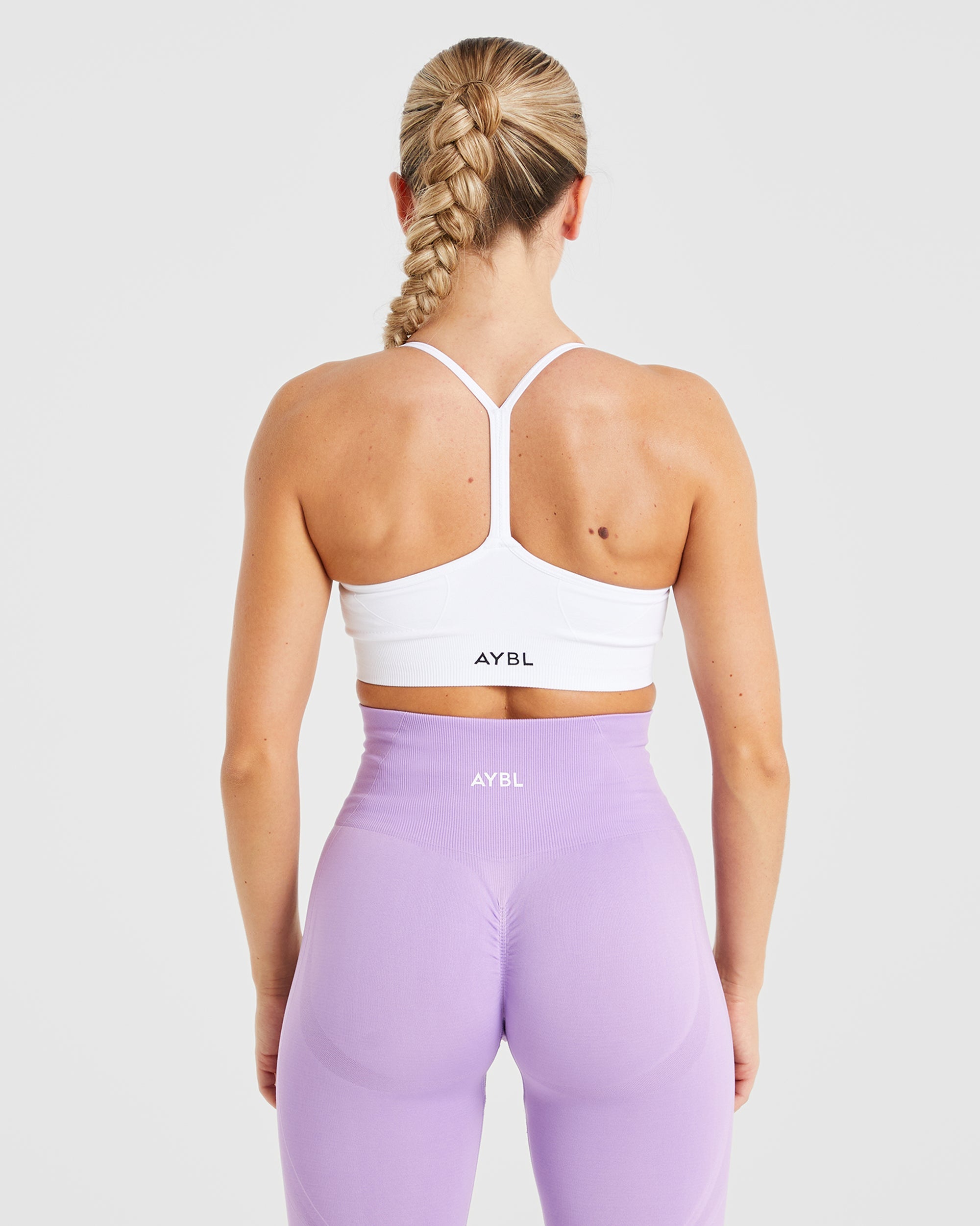 Empower Seamless Sports Bra - Weiß