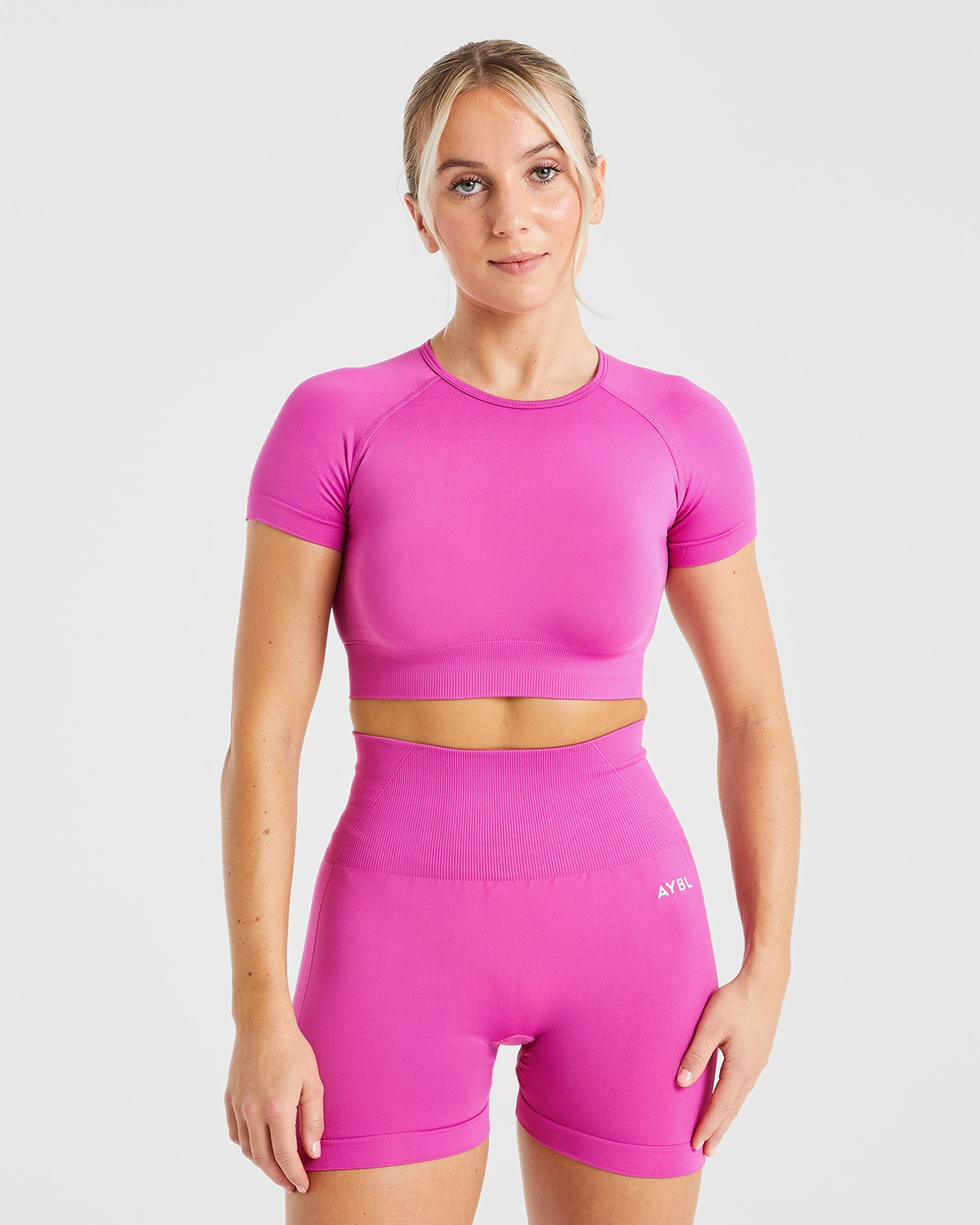 Empower Seamless Crop Top - Magenta