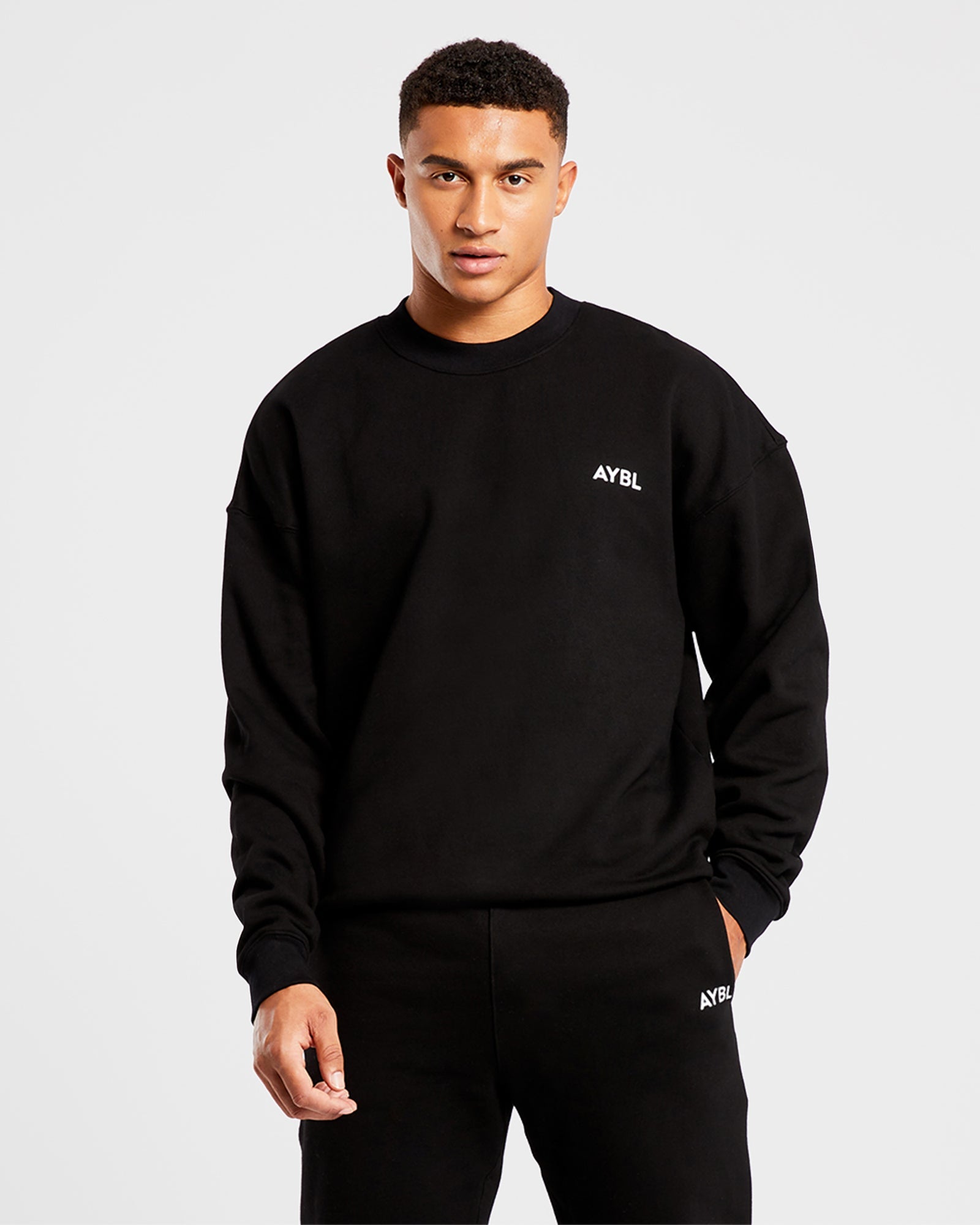 Essential Oversized Sweater - Schwarz