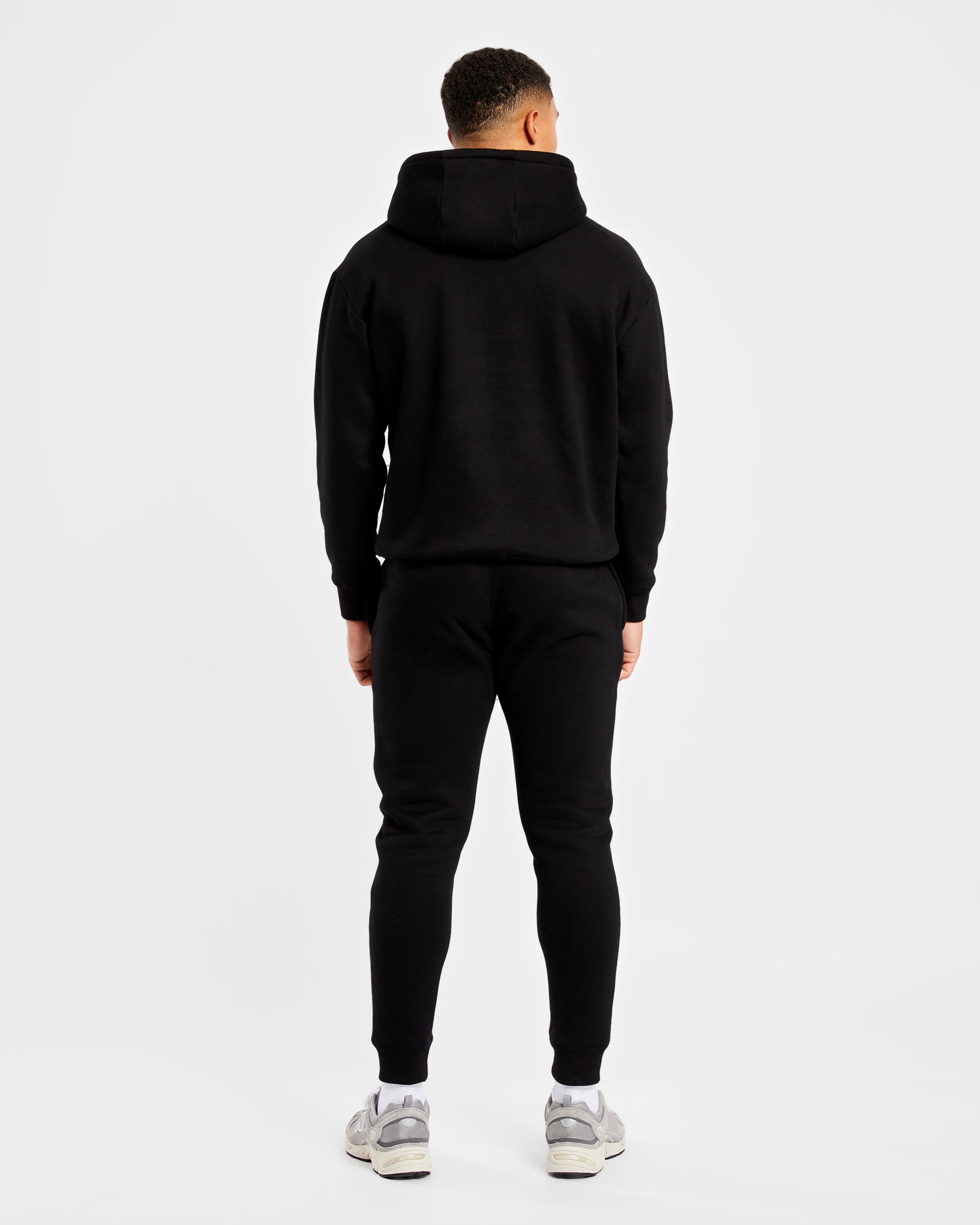 Essential Hoodie - Schwarz