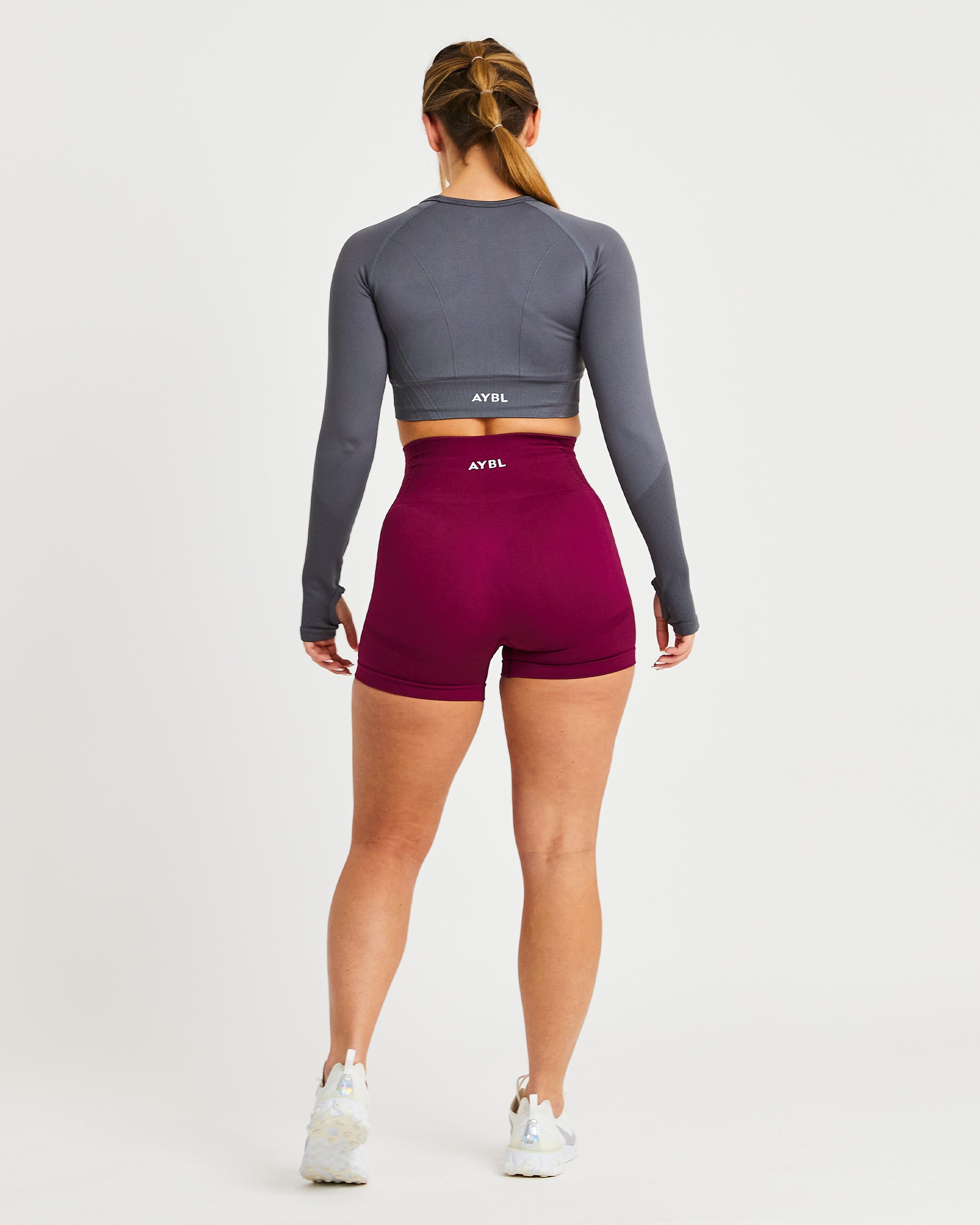 Balance V2 Seamless Long Sleeve Crop Top - Castlerock Grau