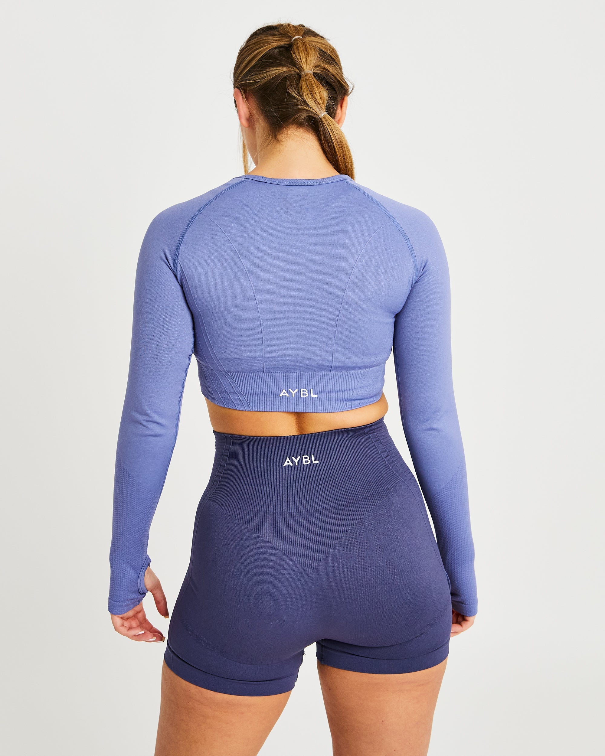 Balance V2 Seamless Long Sleeve Crop Top - Steel Blau