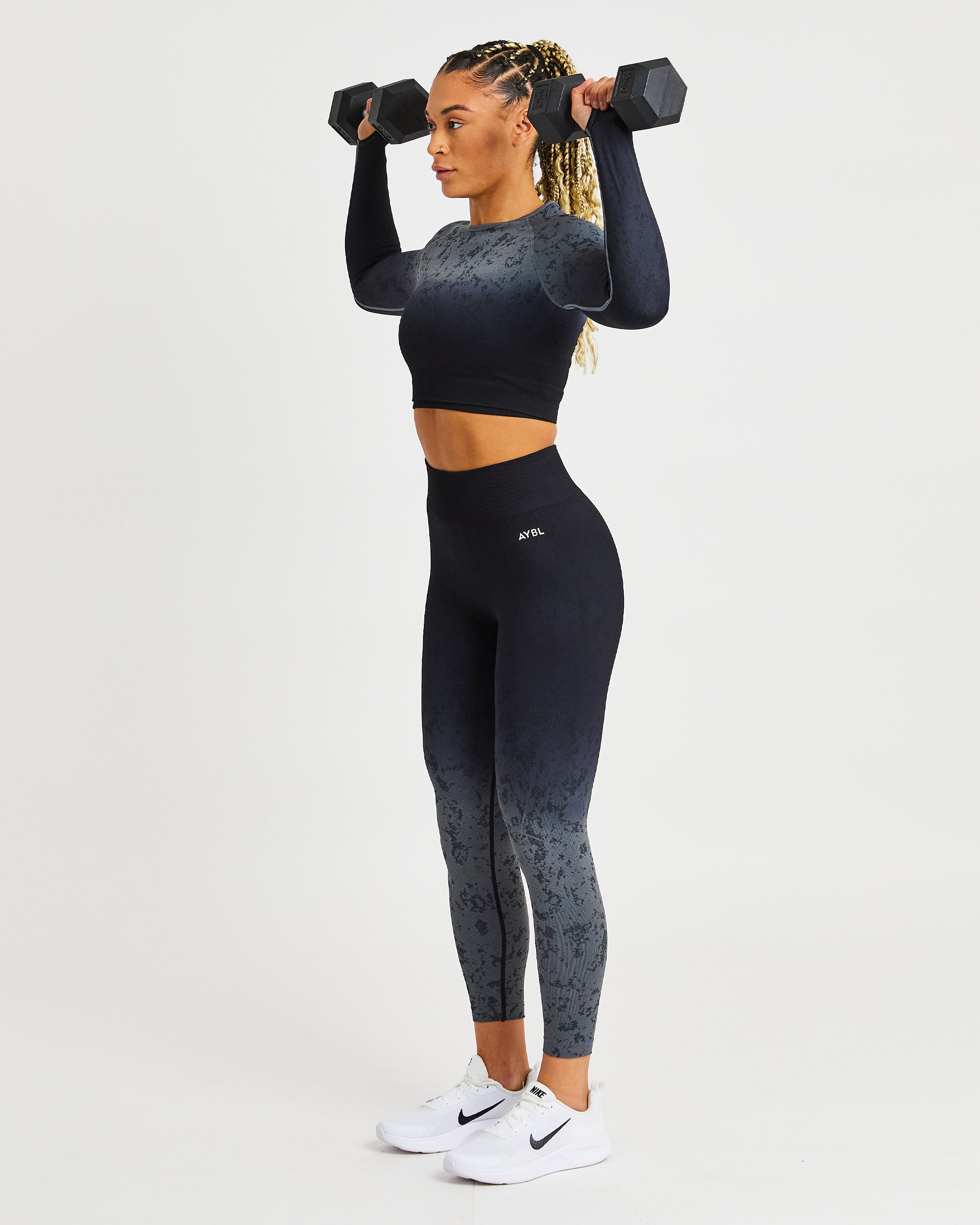 Flare Seamless Long Sleeve Crop Top - Schwarz