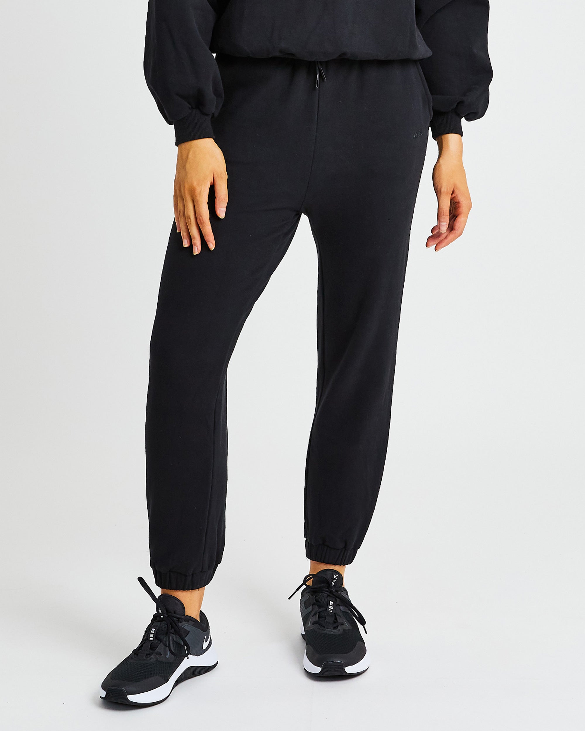 Everyday Relaxed Joggers - Schwarz