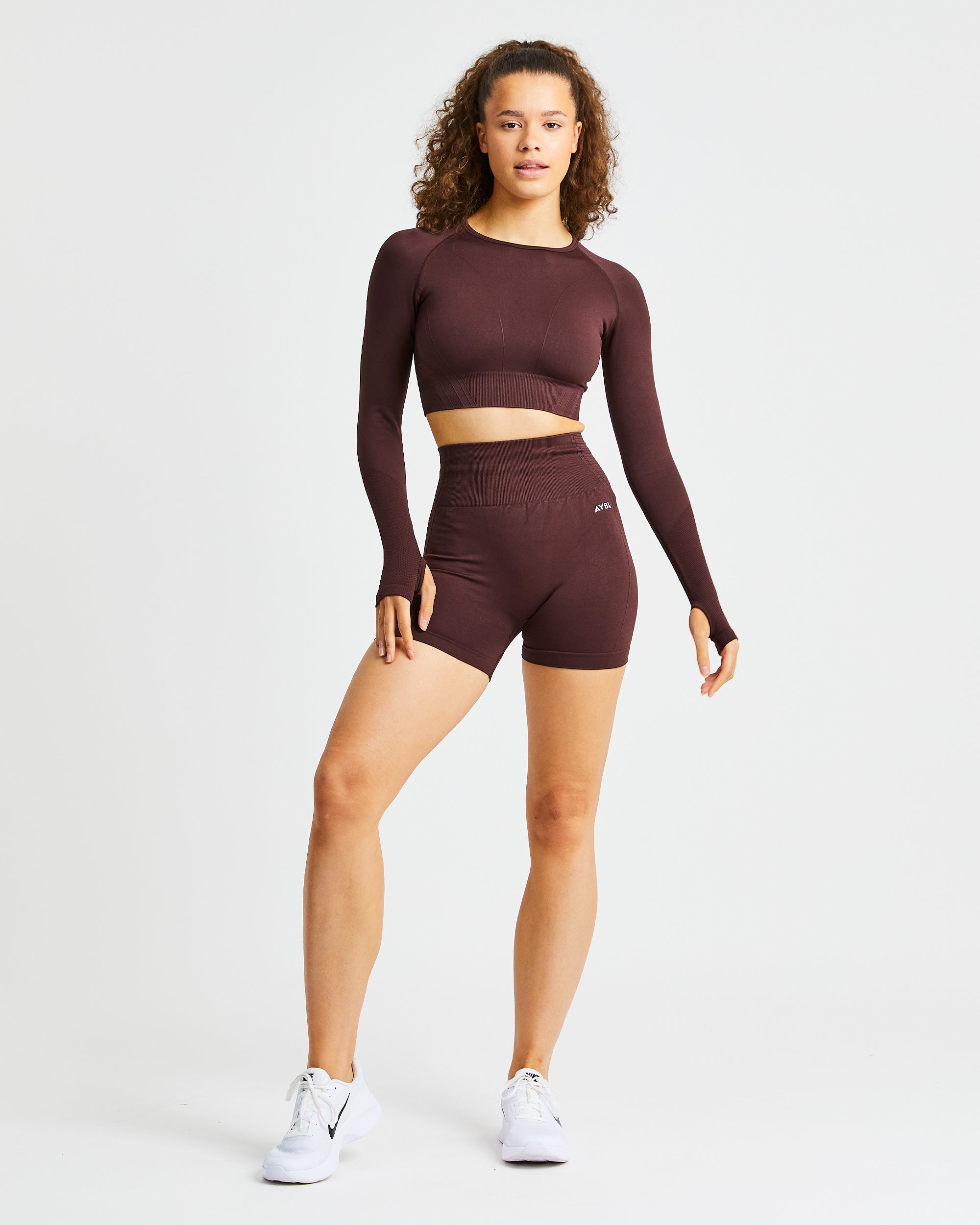 Balance V2 Seamless Long Sleeve Crop Top - Chocolate Braun