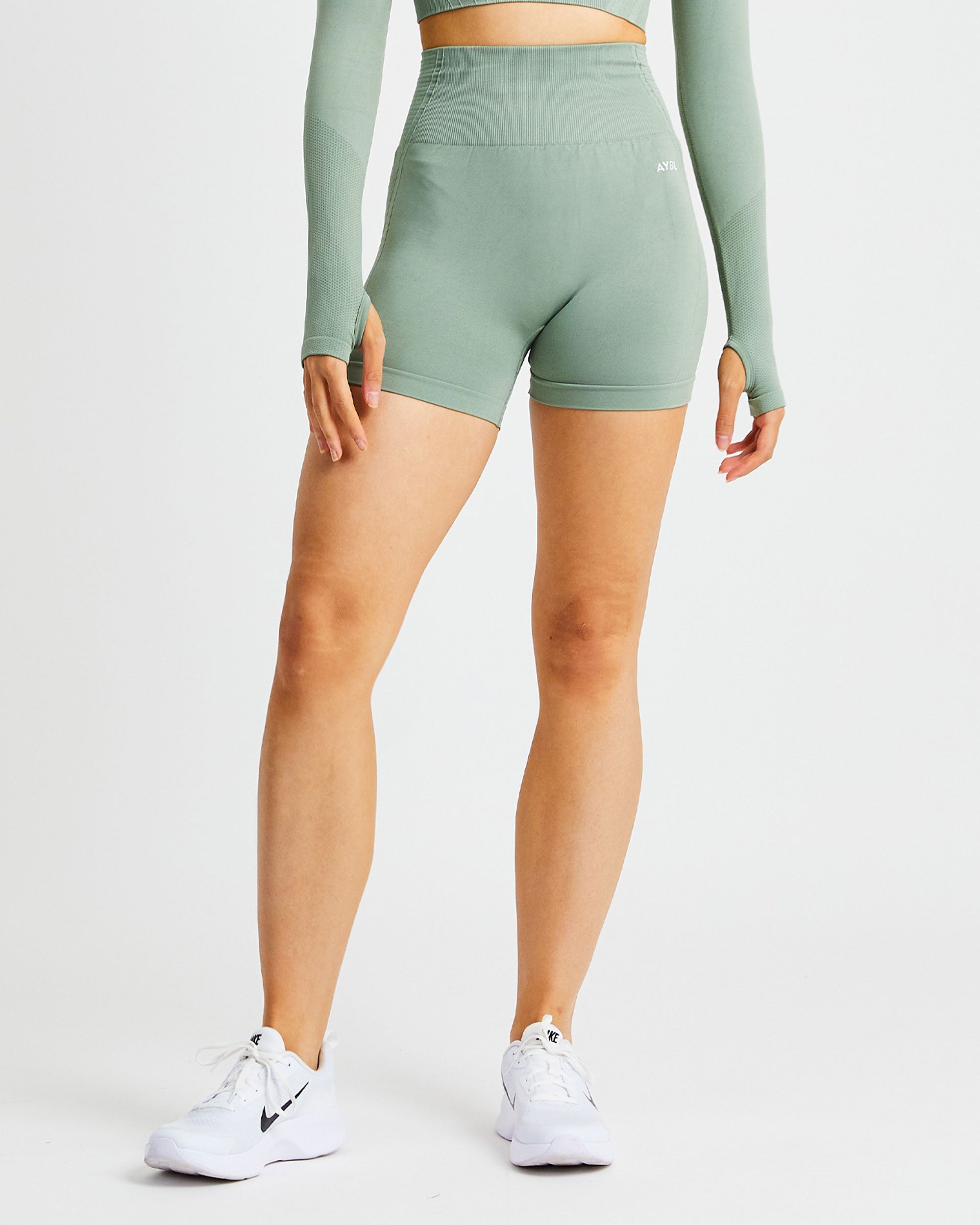 Balance V2 Seamless Shorts - Olive Grün