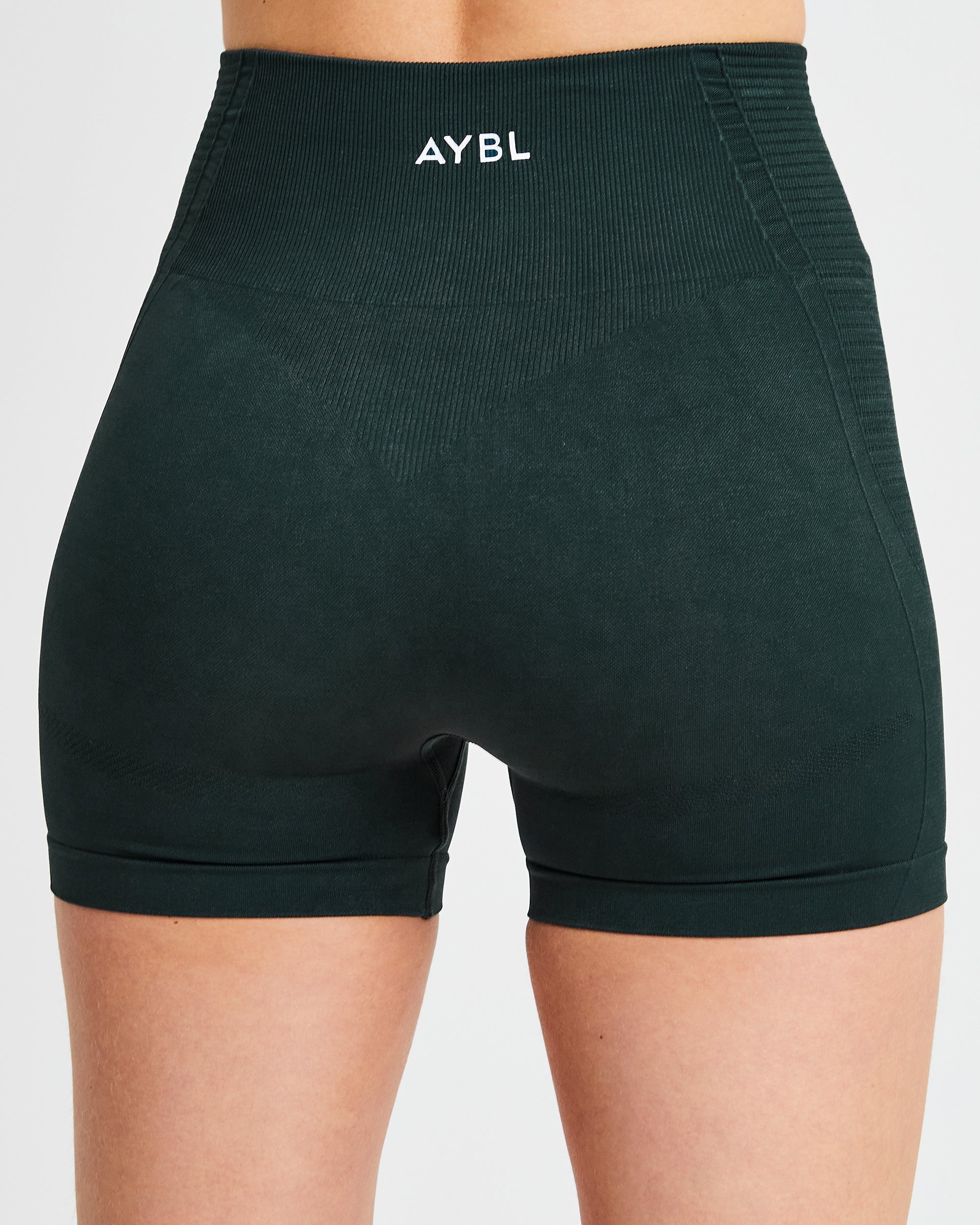 Balance V2 Seamless Shorts - Forest Grün