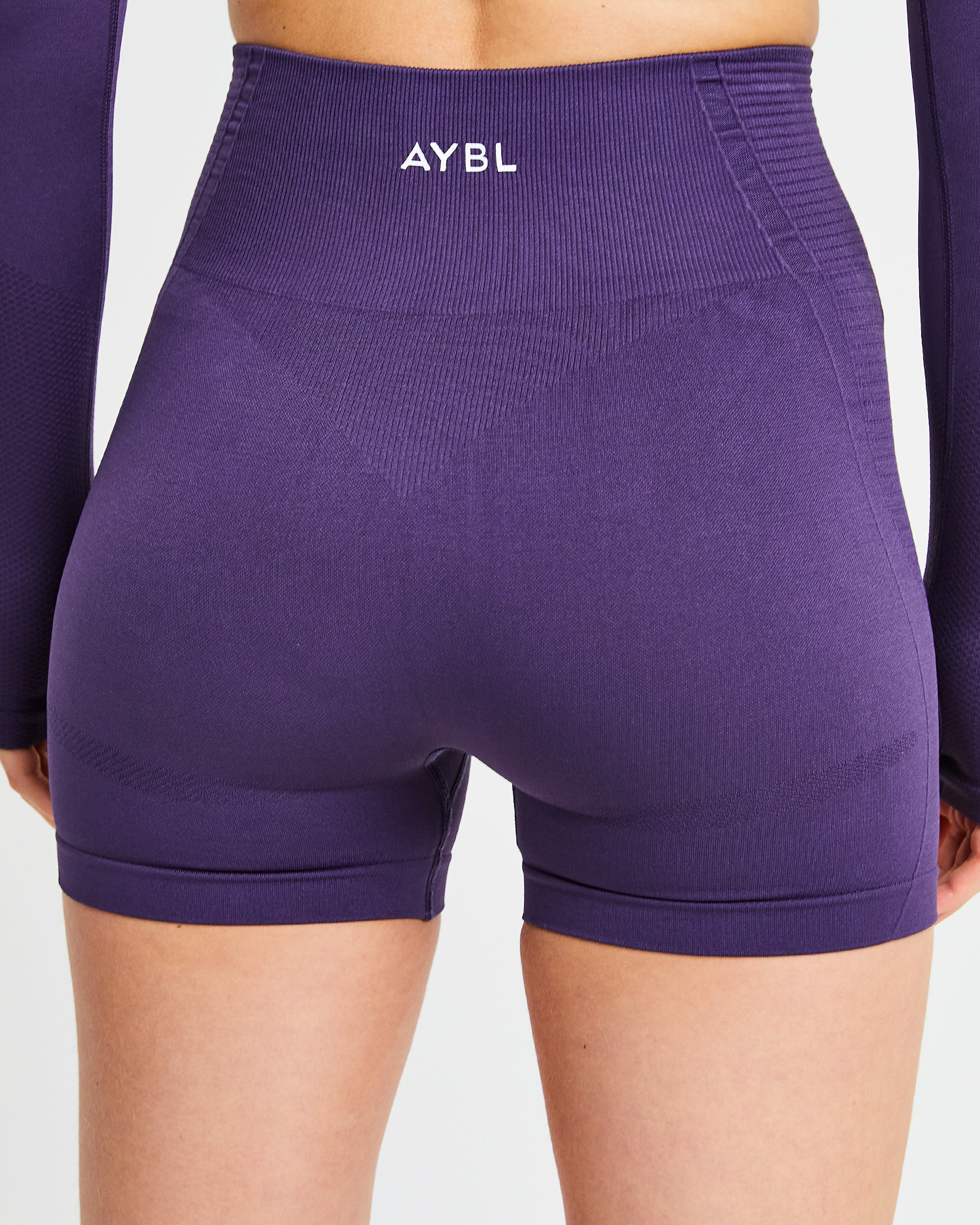 Balance V2 Seamless Shorts - Mulberry Lila