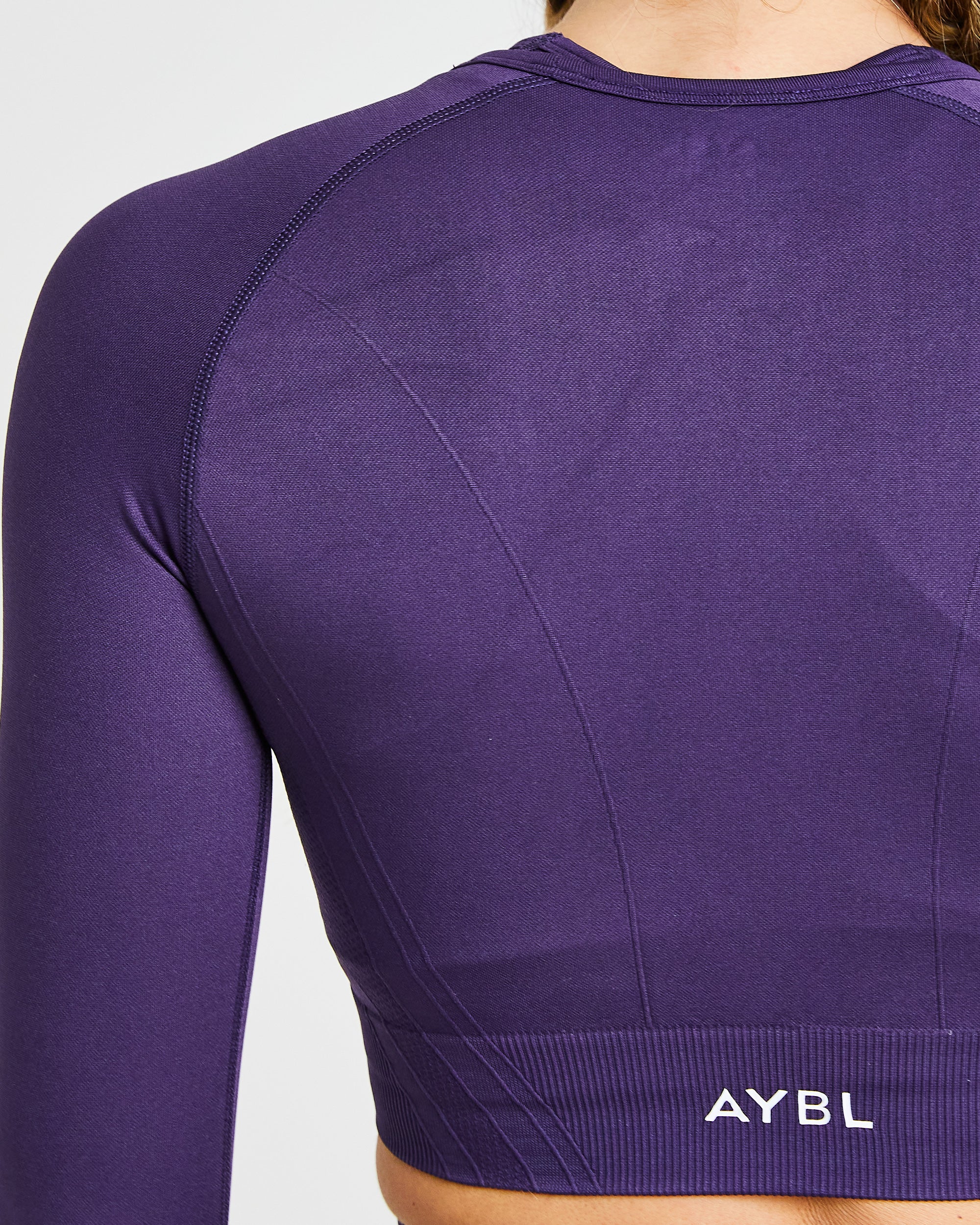 Balance V2 Seamless Long Sleeve Crop Top - Mulberry Lila