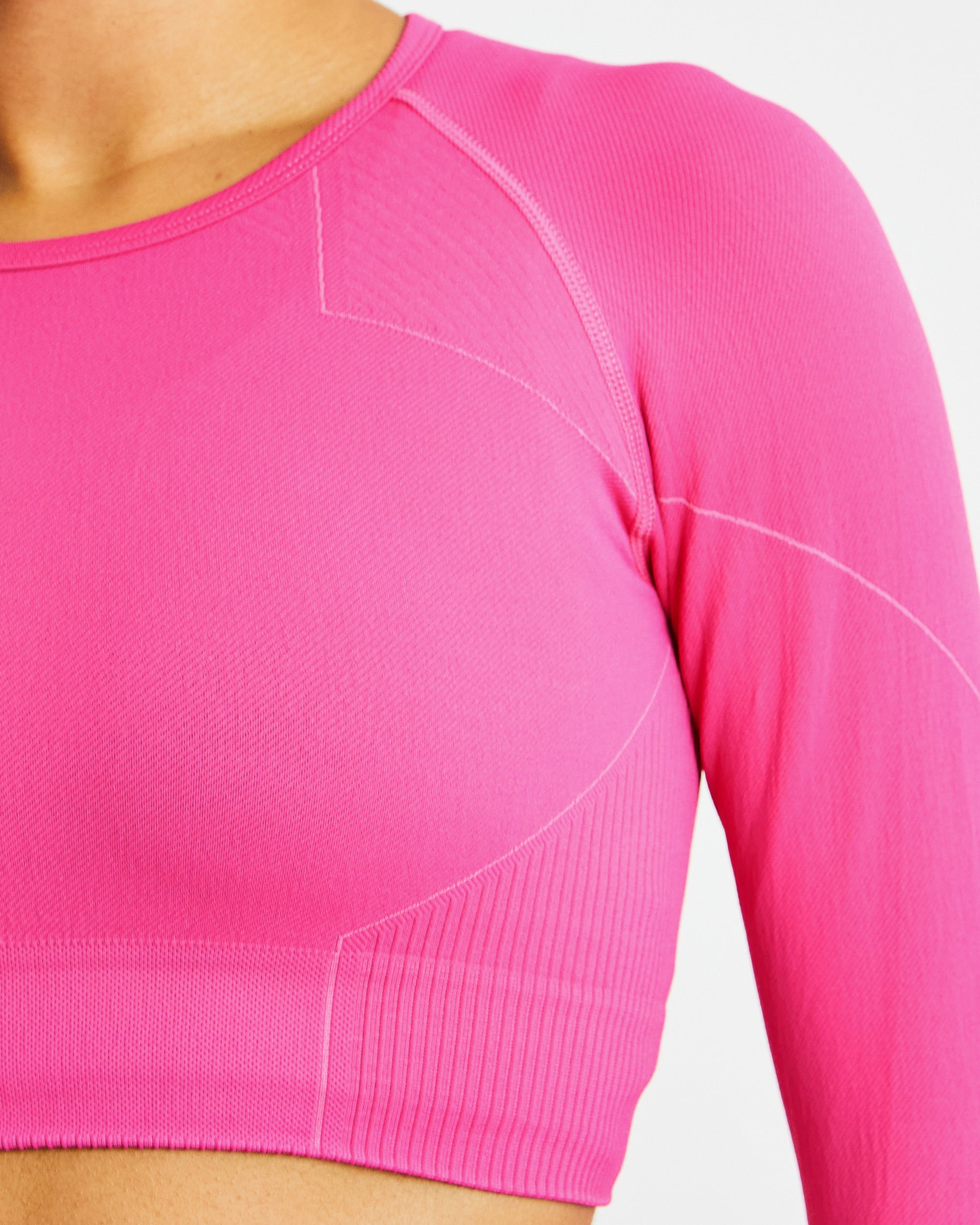 Reflex Seamless Long Sleeve Crop Top - Fuchsia Rosa