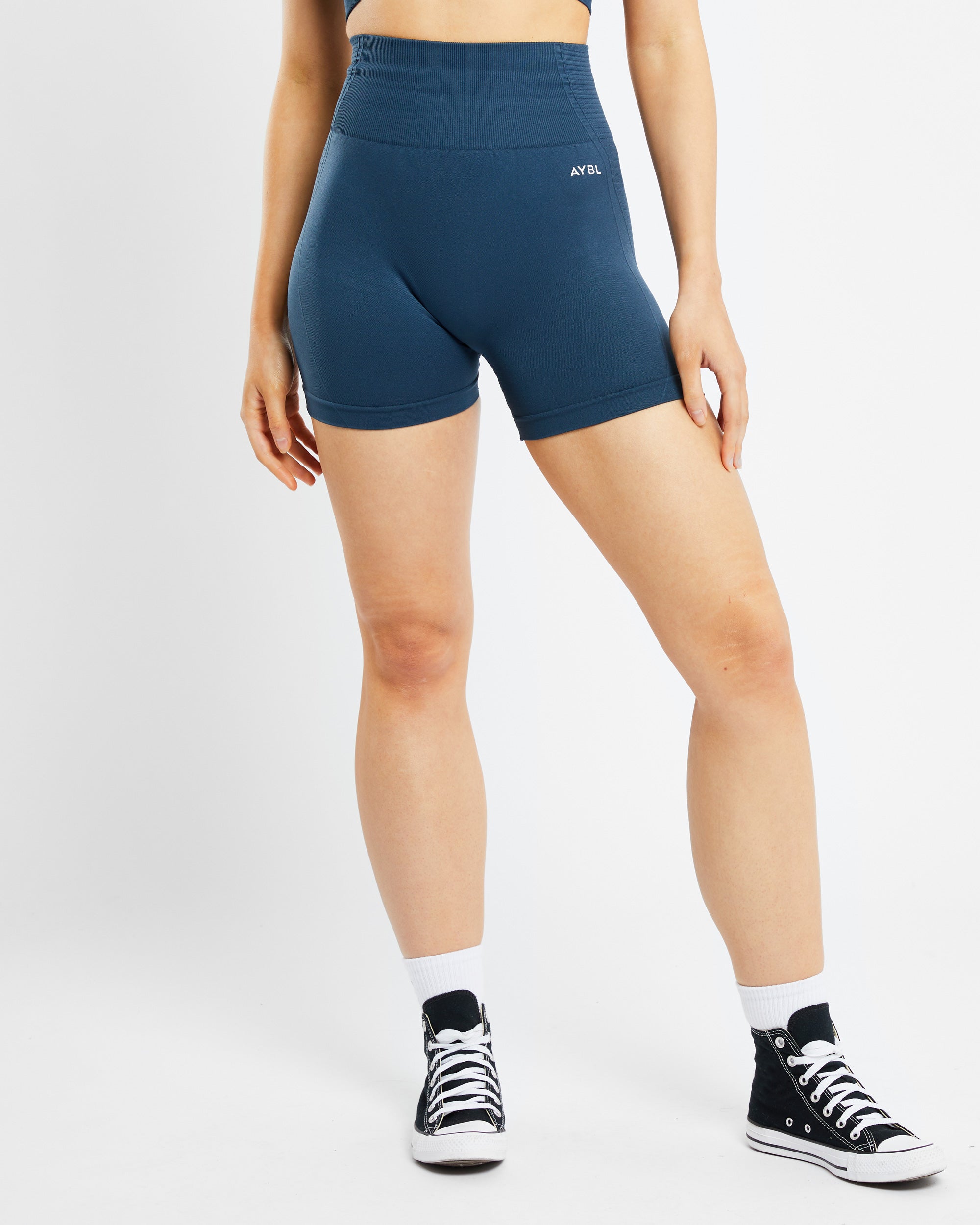 Balance V2 Seamless Shorts - Marine Blau