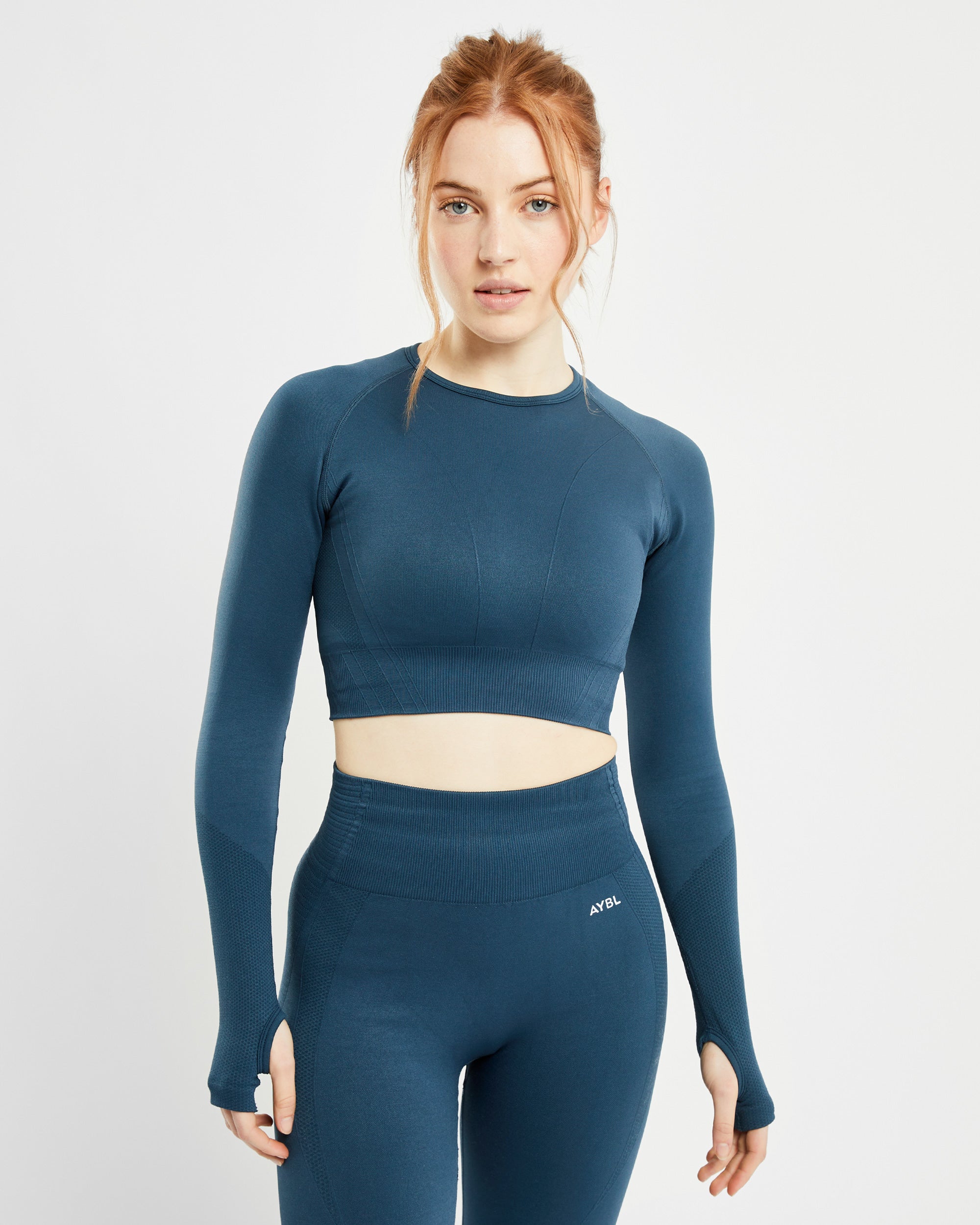 Balance V2 Seamless Long Sleeve Crop Top - Marine Blau