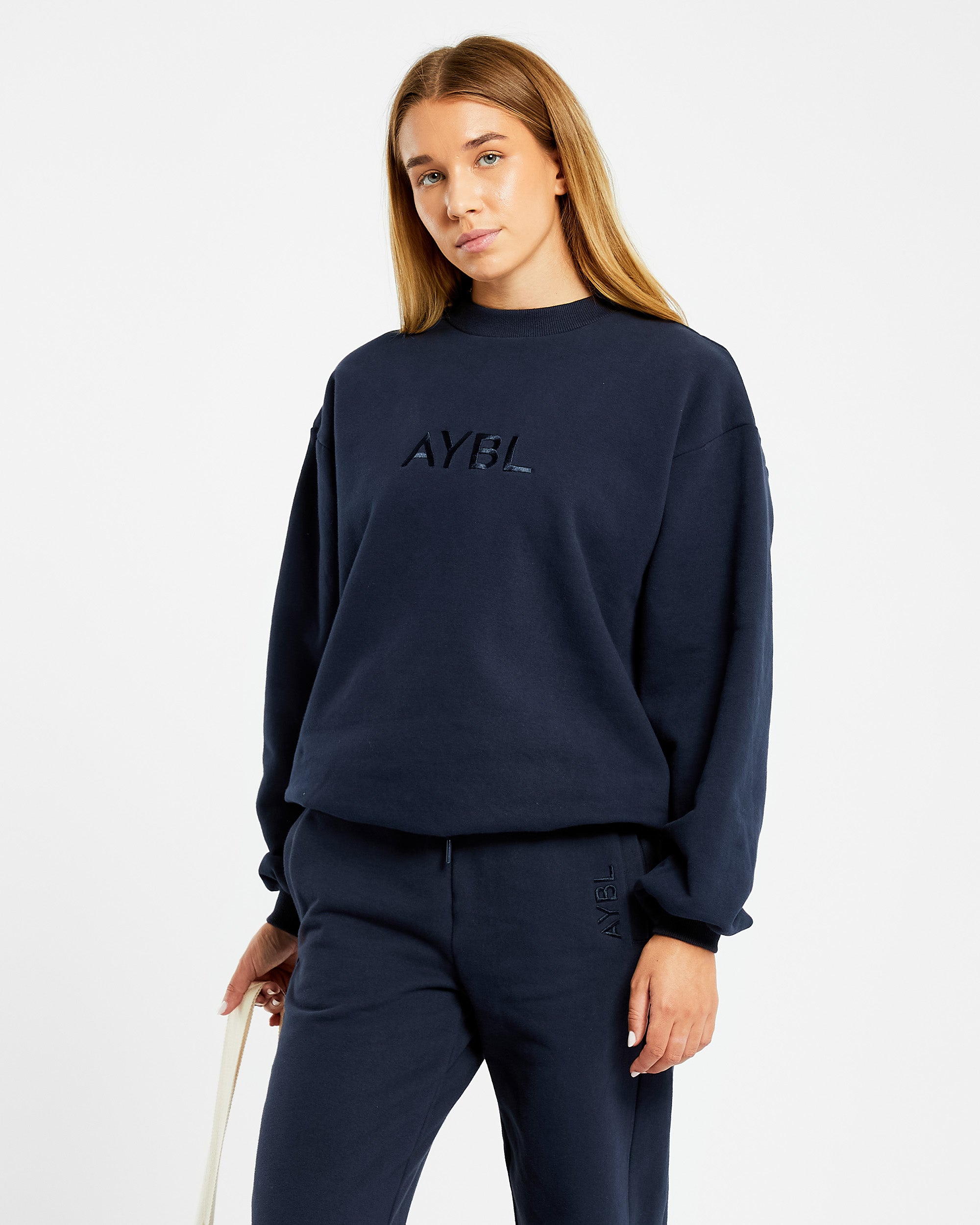 Everyday Relaxed Sweater - Navy