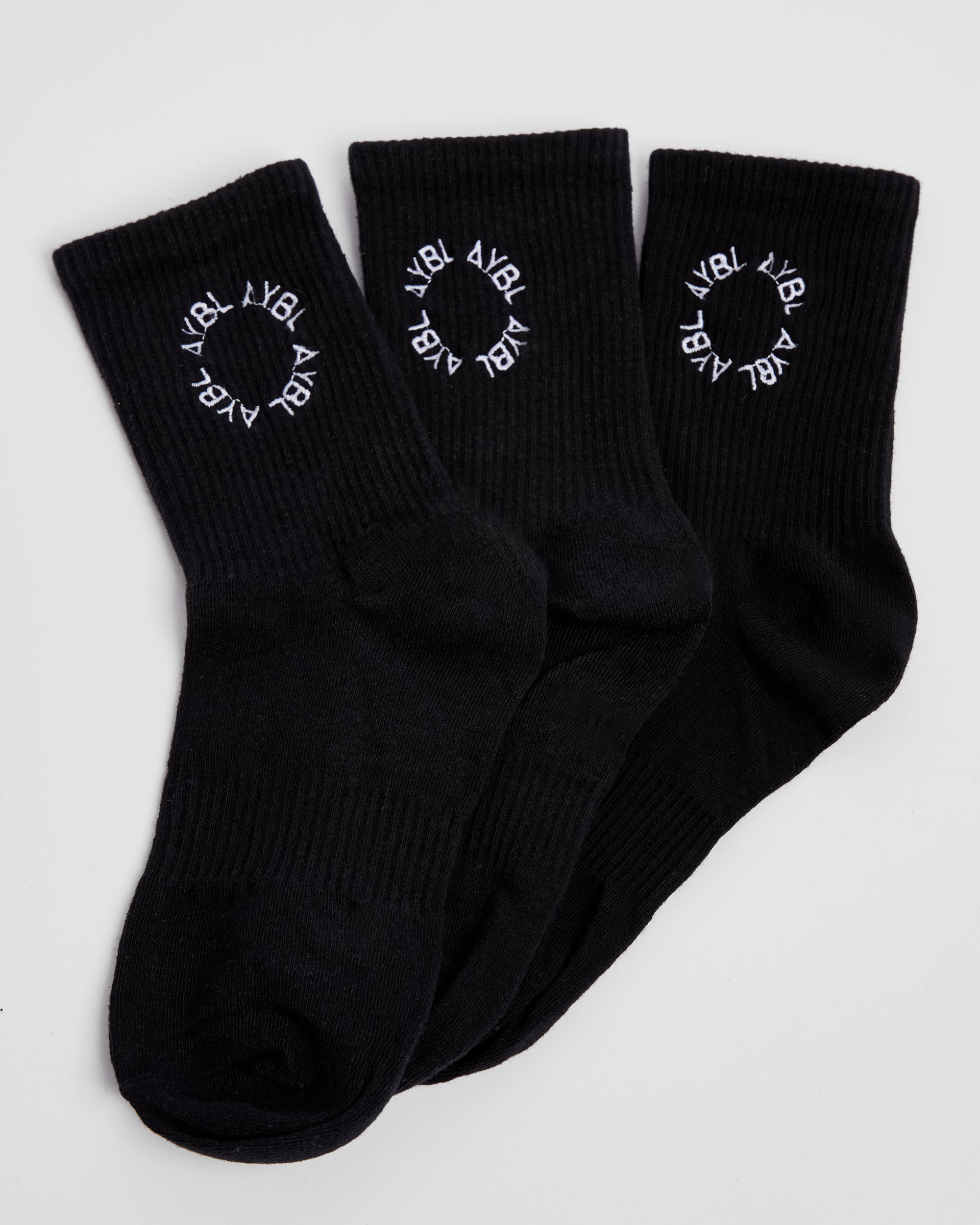 Everyday Embroidered Crew Socks (3 Pack) - Schwarz